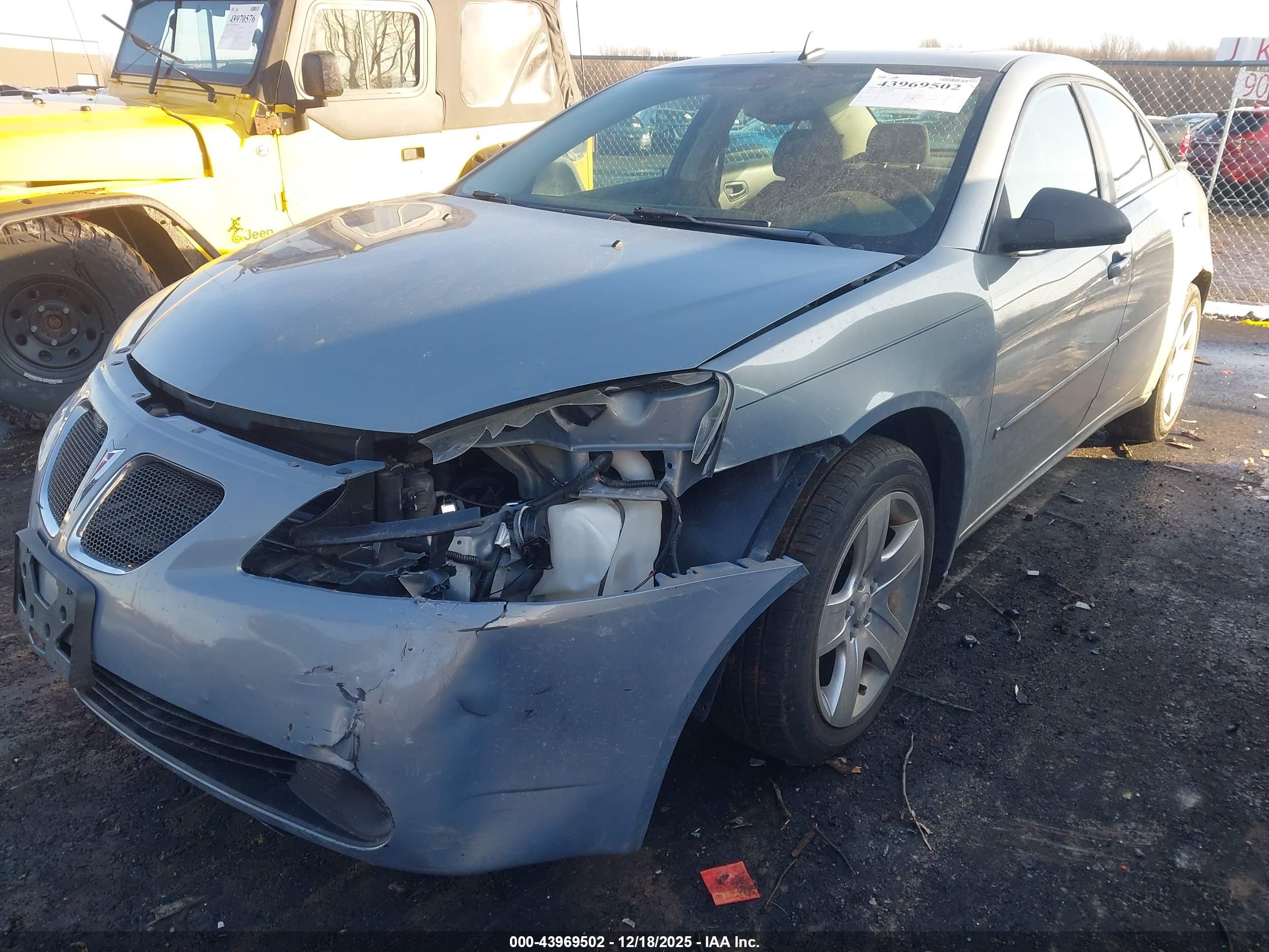 PONTIAC G6 image 2