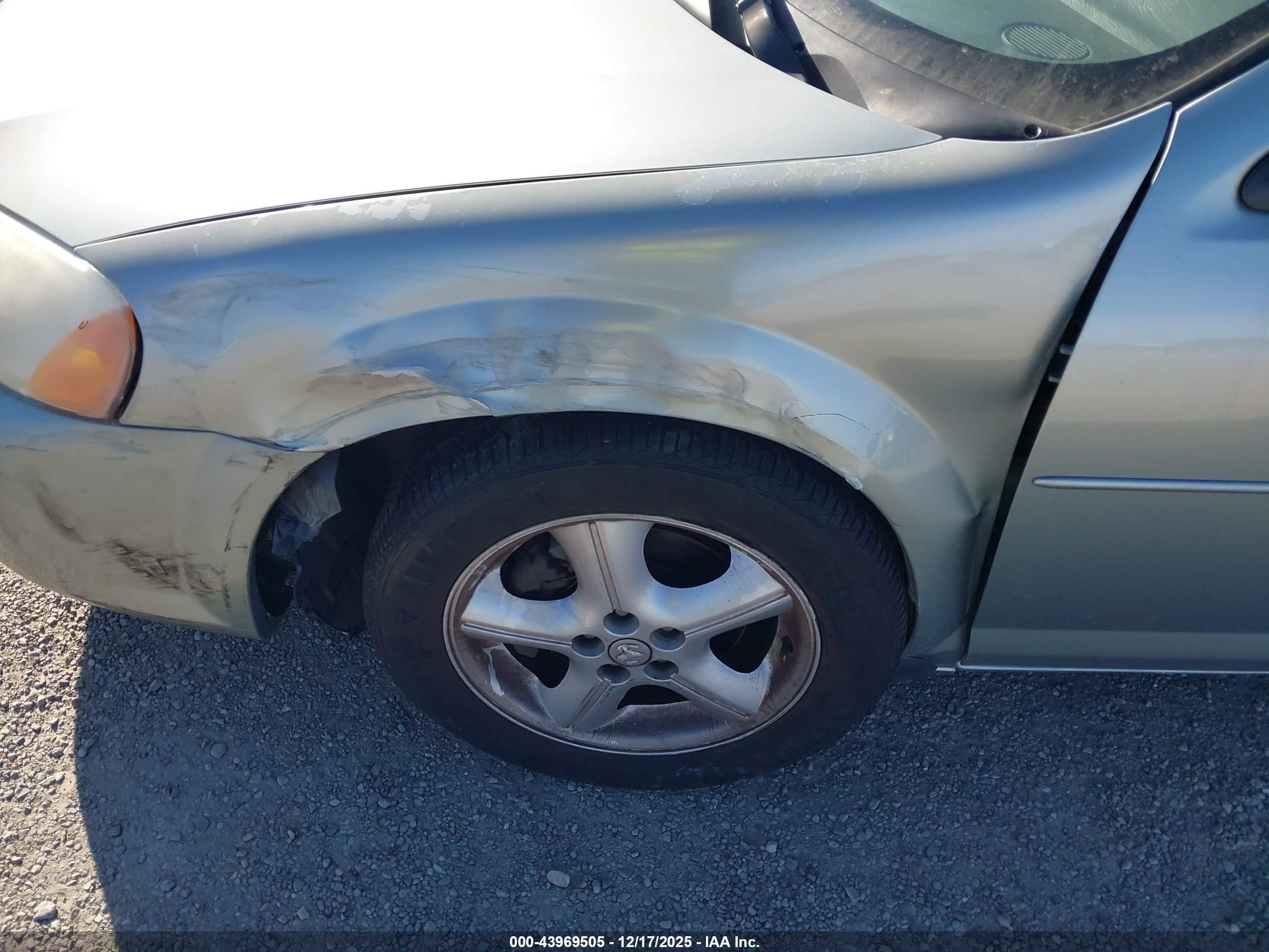 DODGE STRATUS image 6