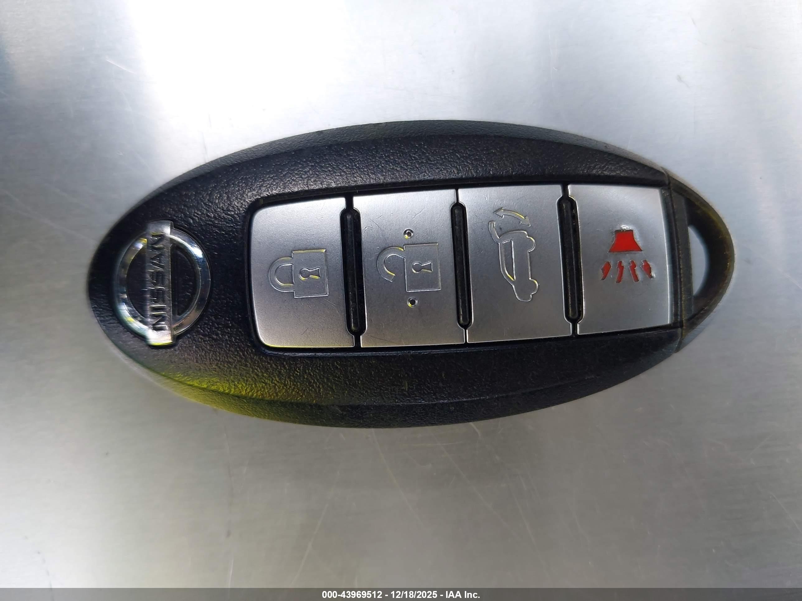NISSAN MURANO image 11