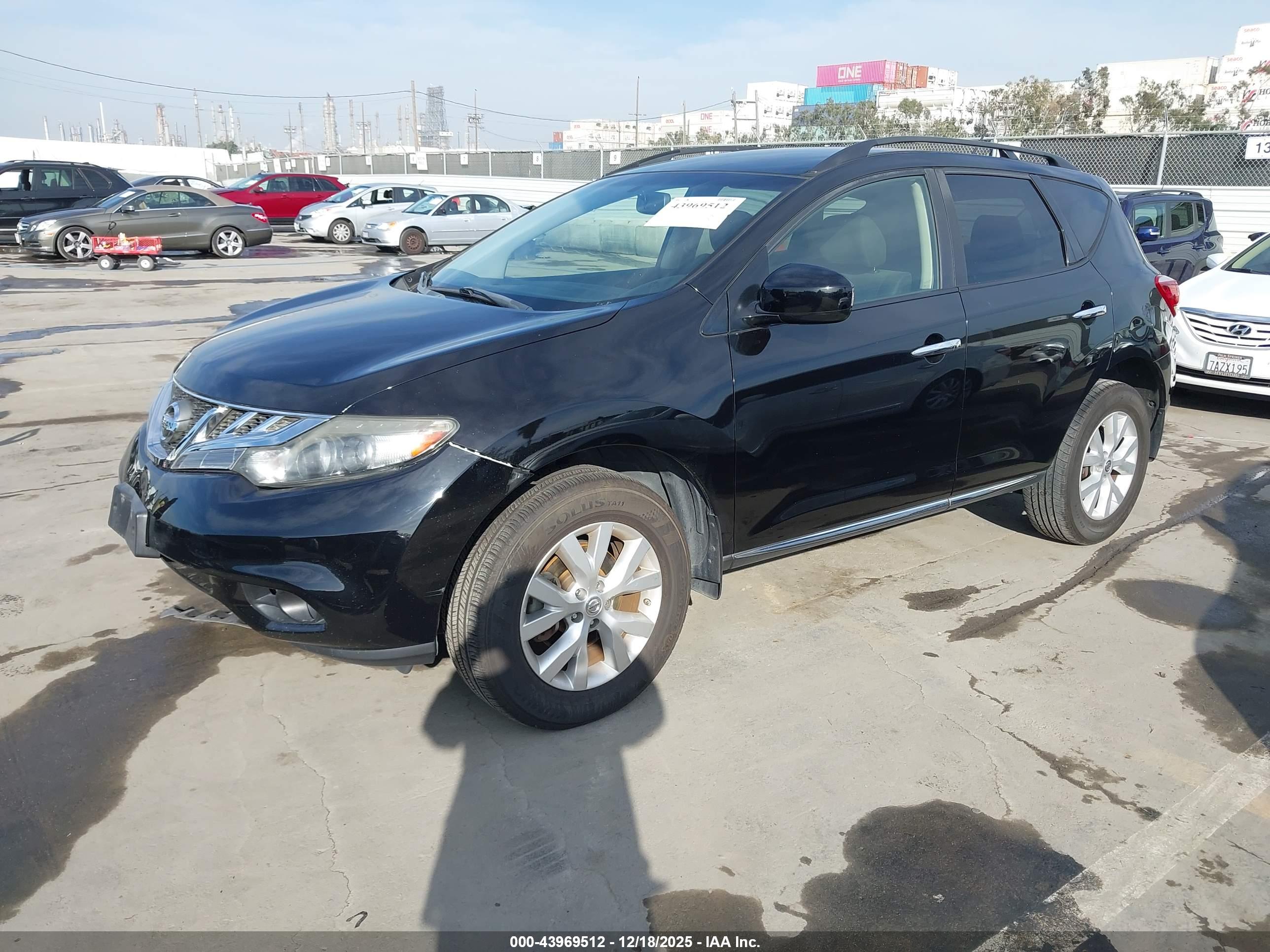 NISSAN MURANO image 2