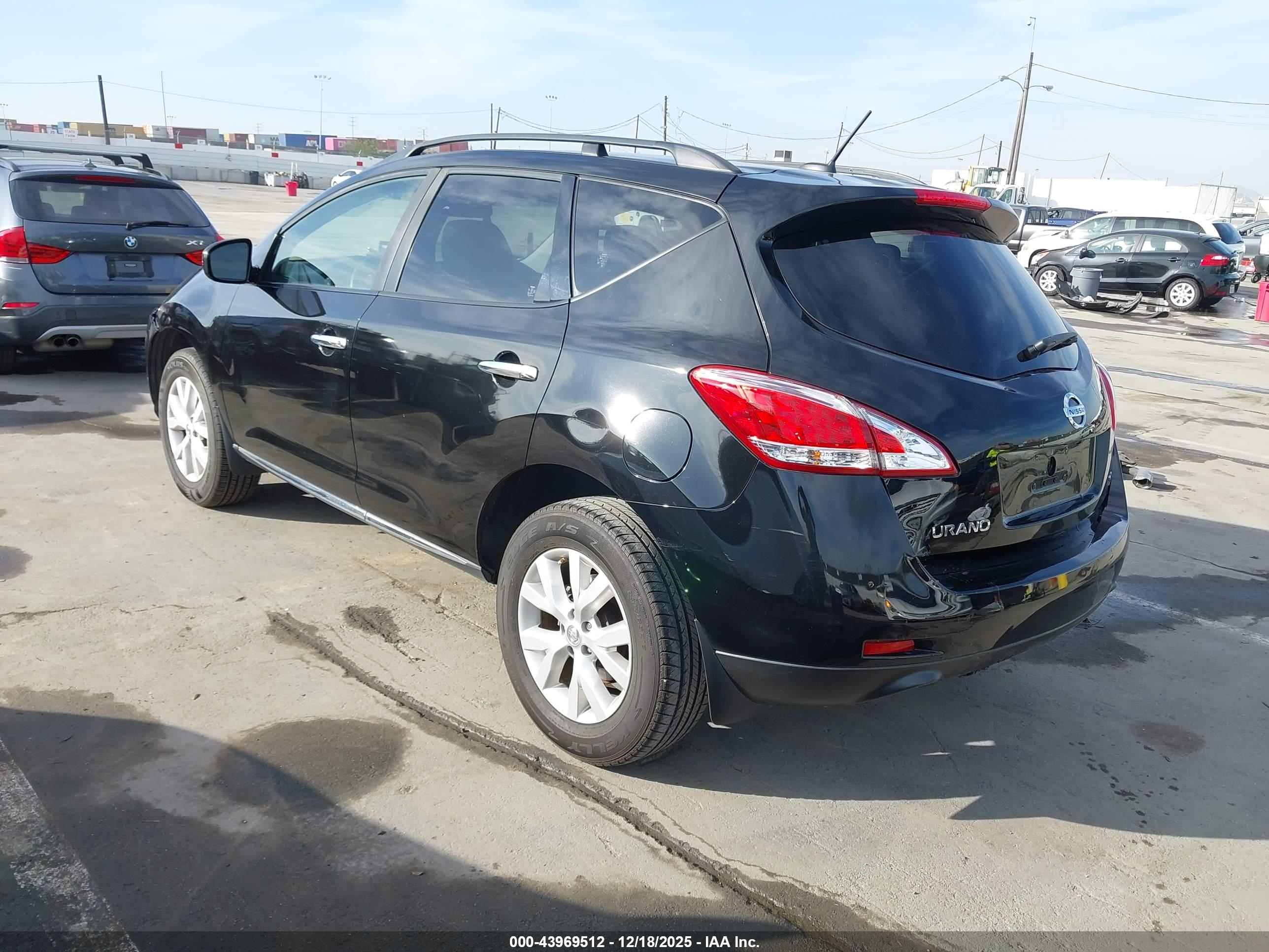 NISSAN MURANO image 3