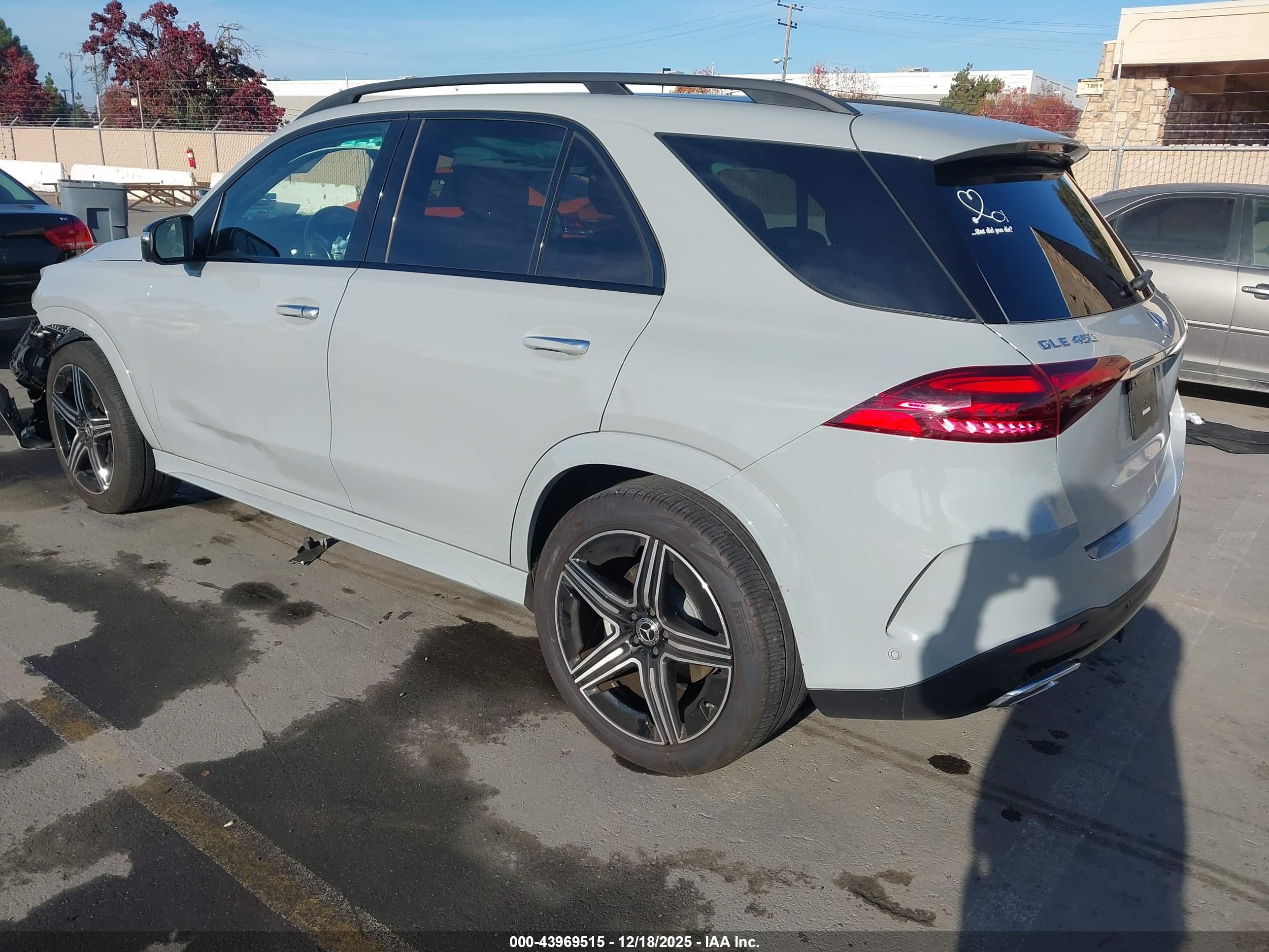 MERCEDES-BENZ GLE image 3