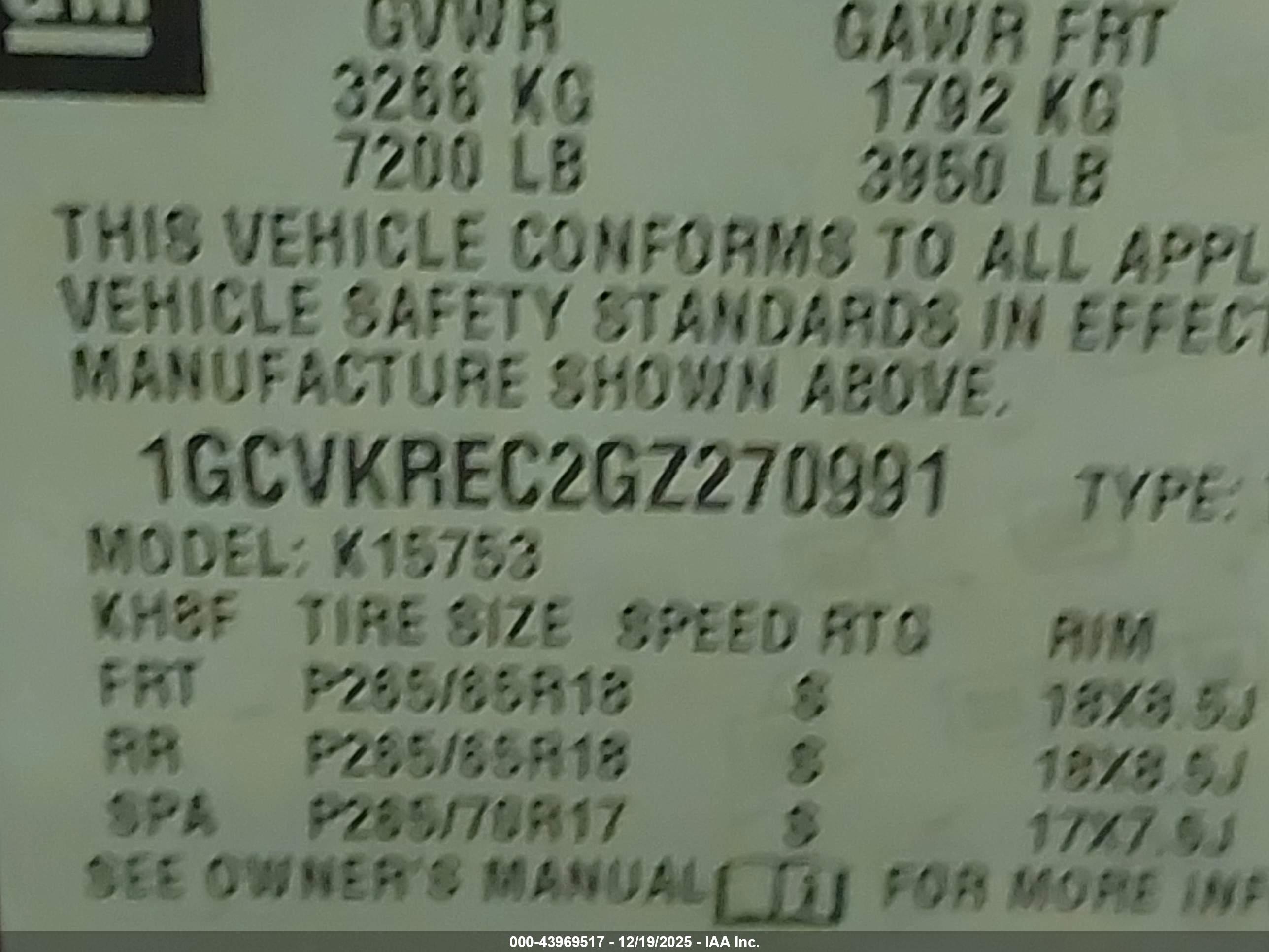 CHEVROLET SILVERADO image 9