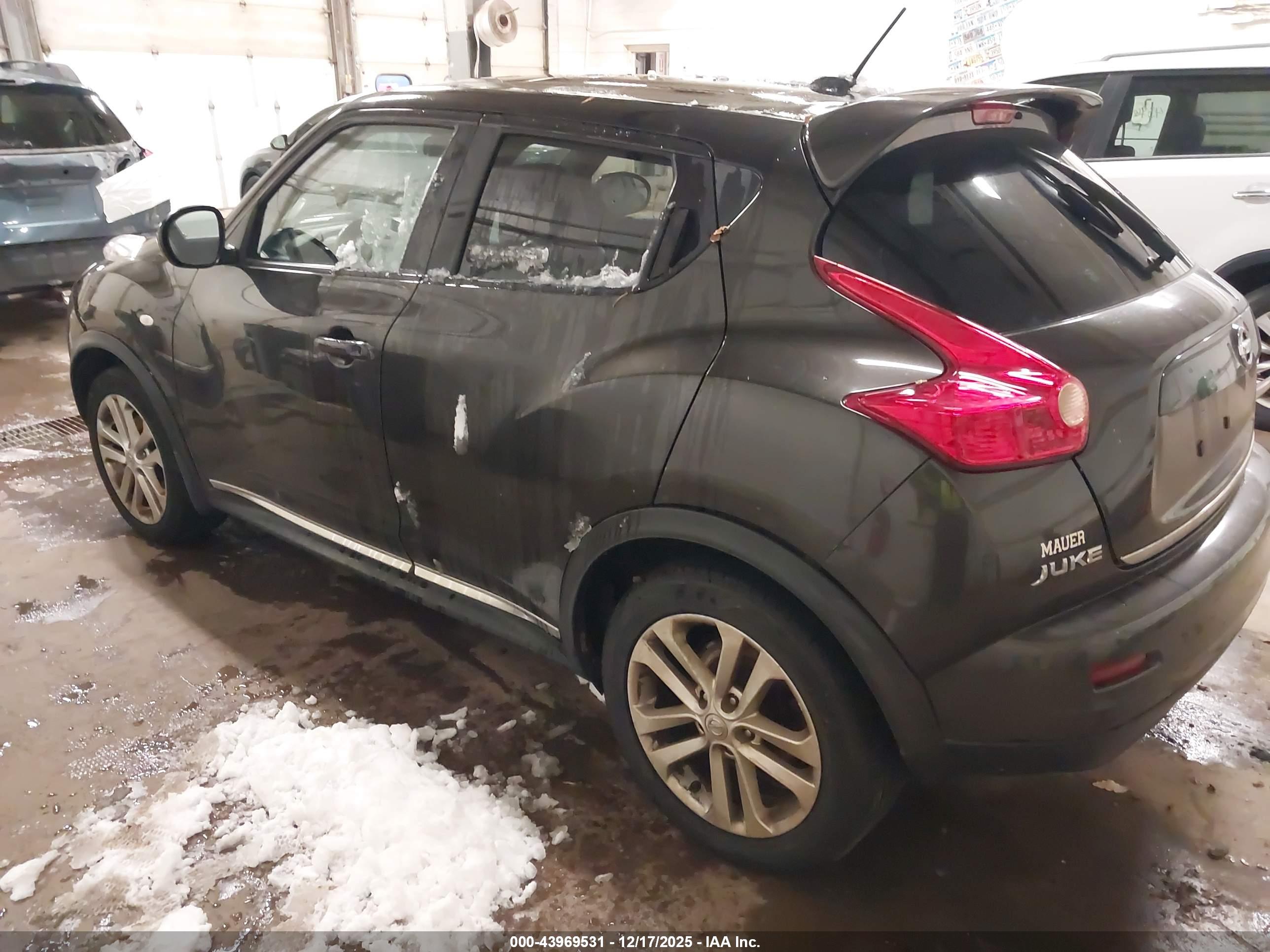NISSAN JUKE image 3