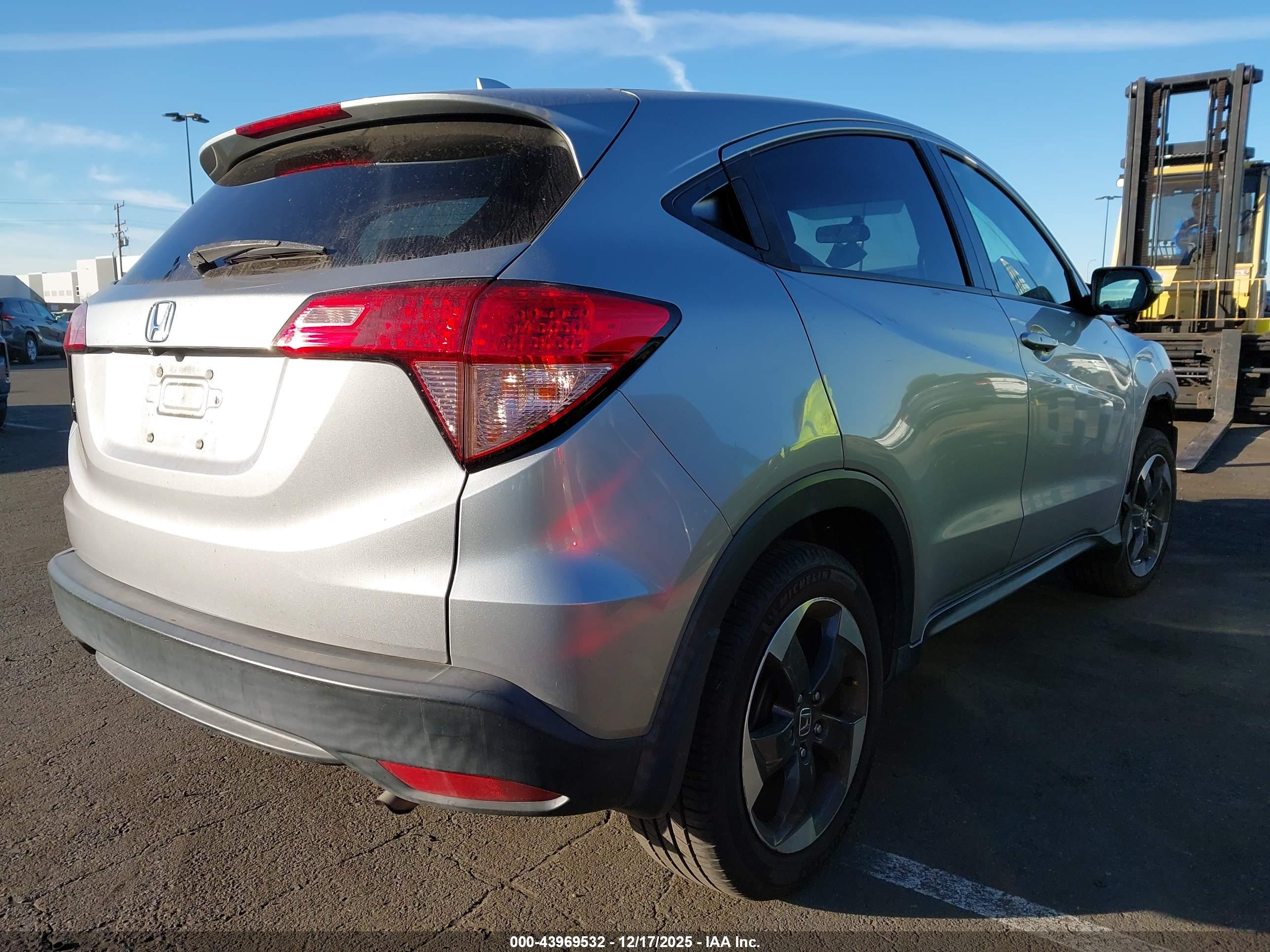 HONDA HR-V image 4