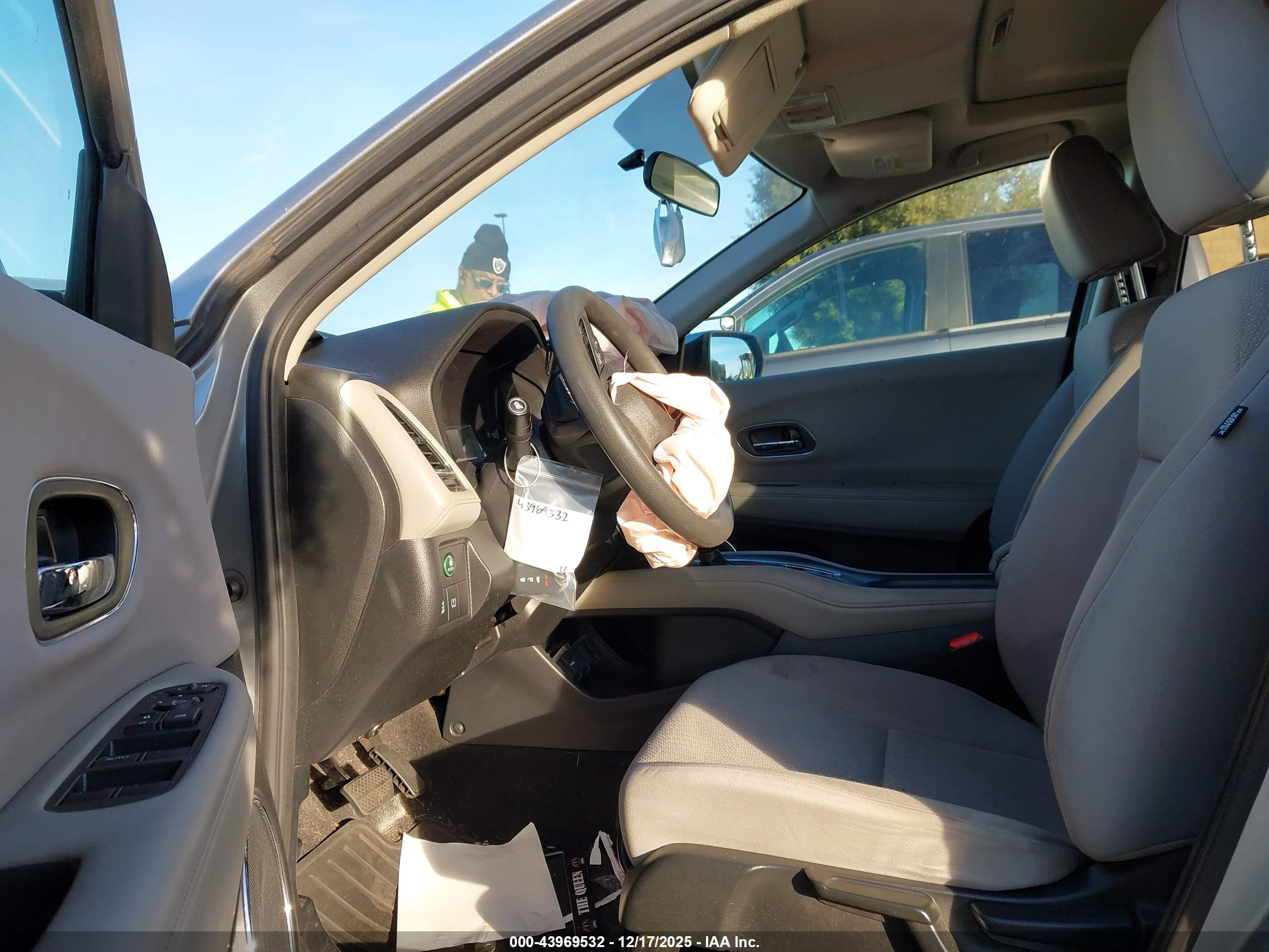 HONDA HR-V image 5