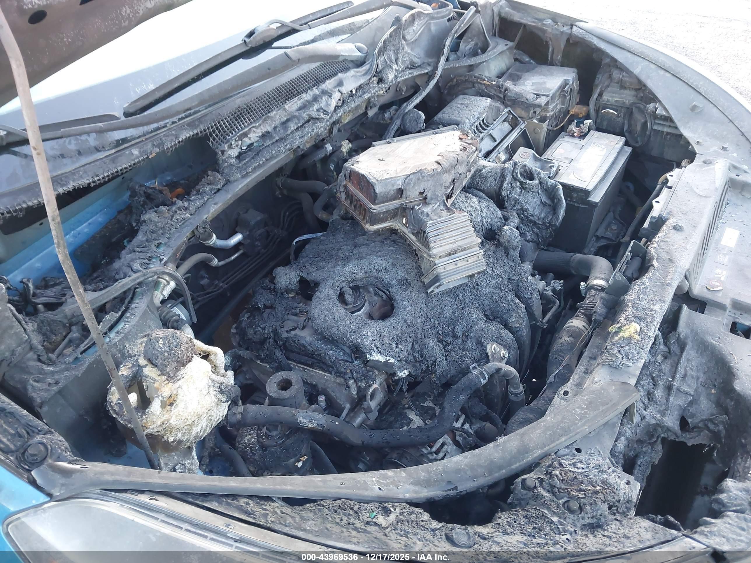 HYUNDAI TUCSON image 6