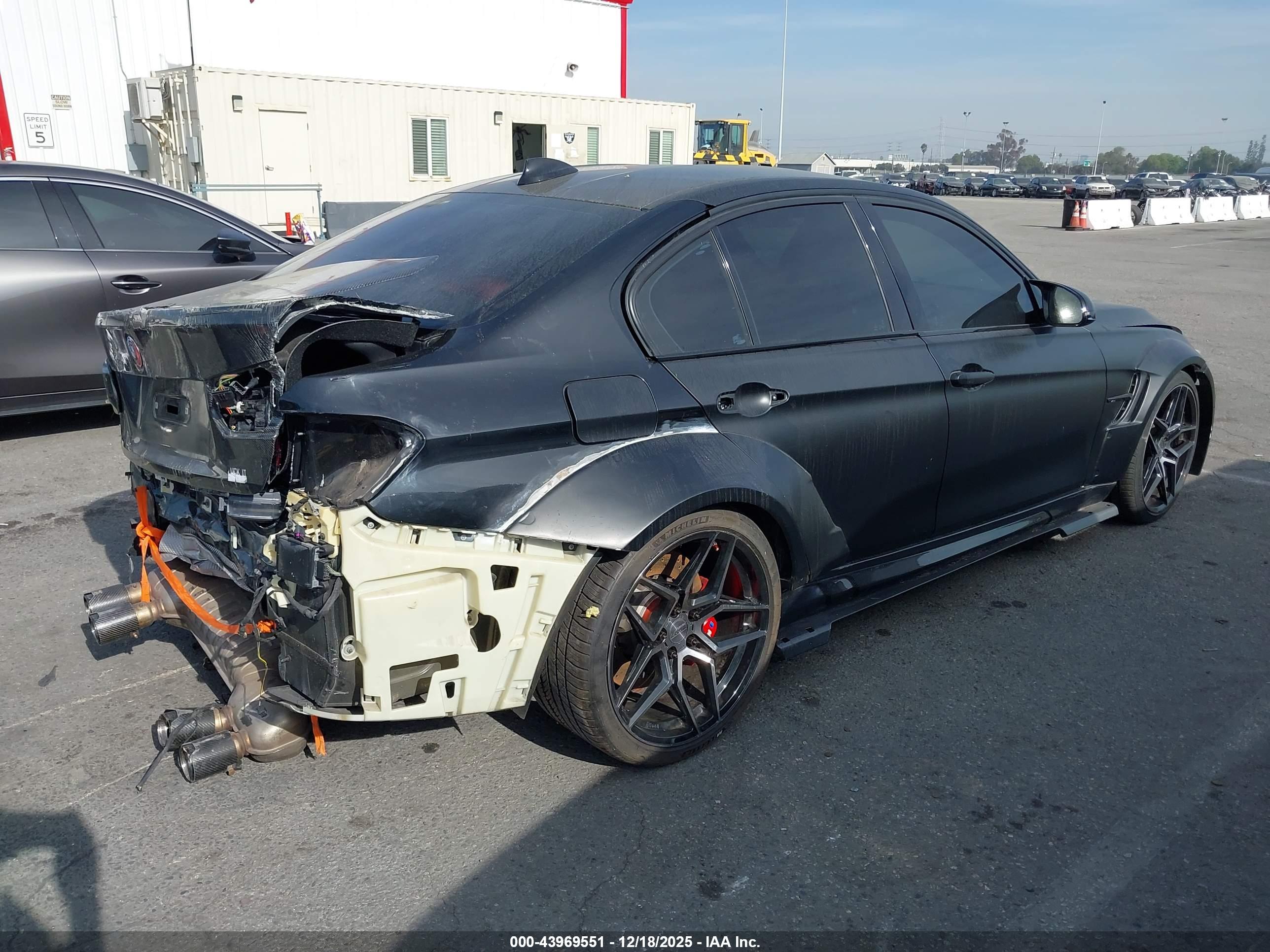 BMW M3 image 4