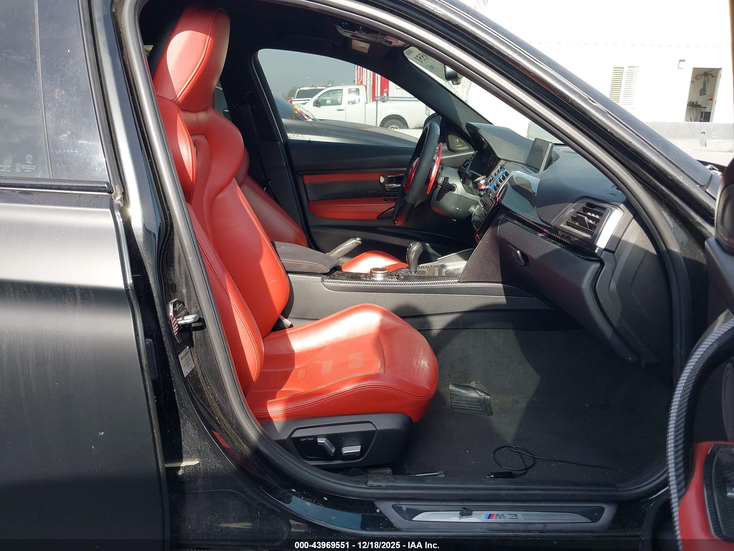 BMW M3 image 5