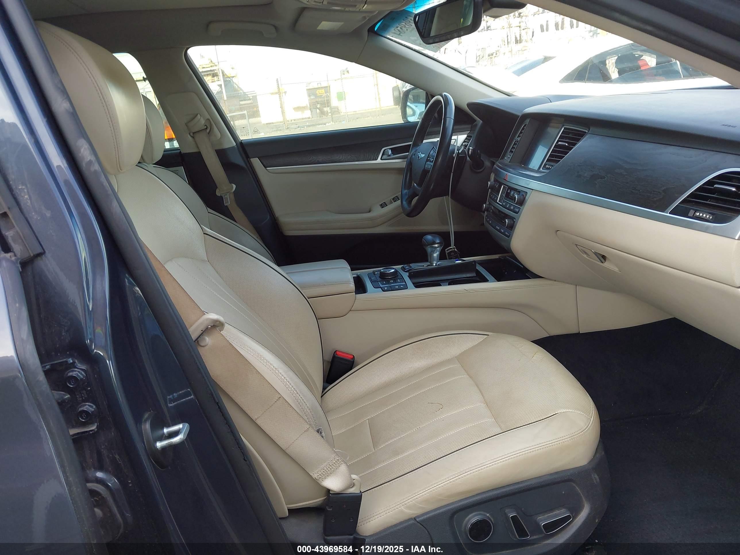 GENESIS G80 image 5