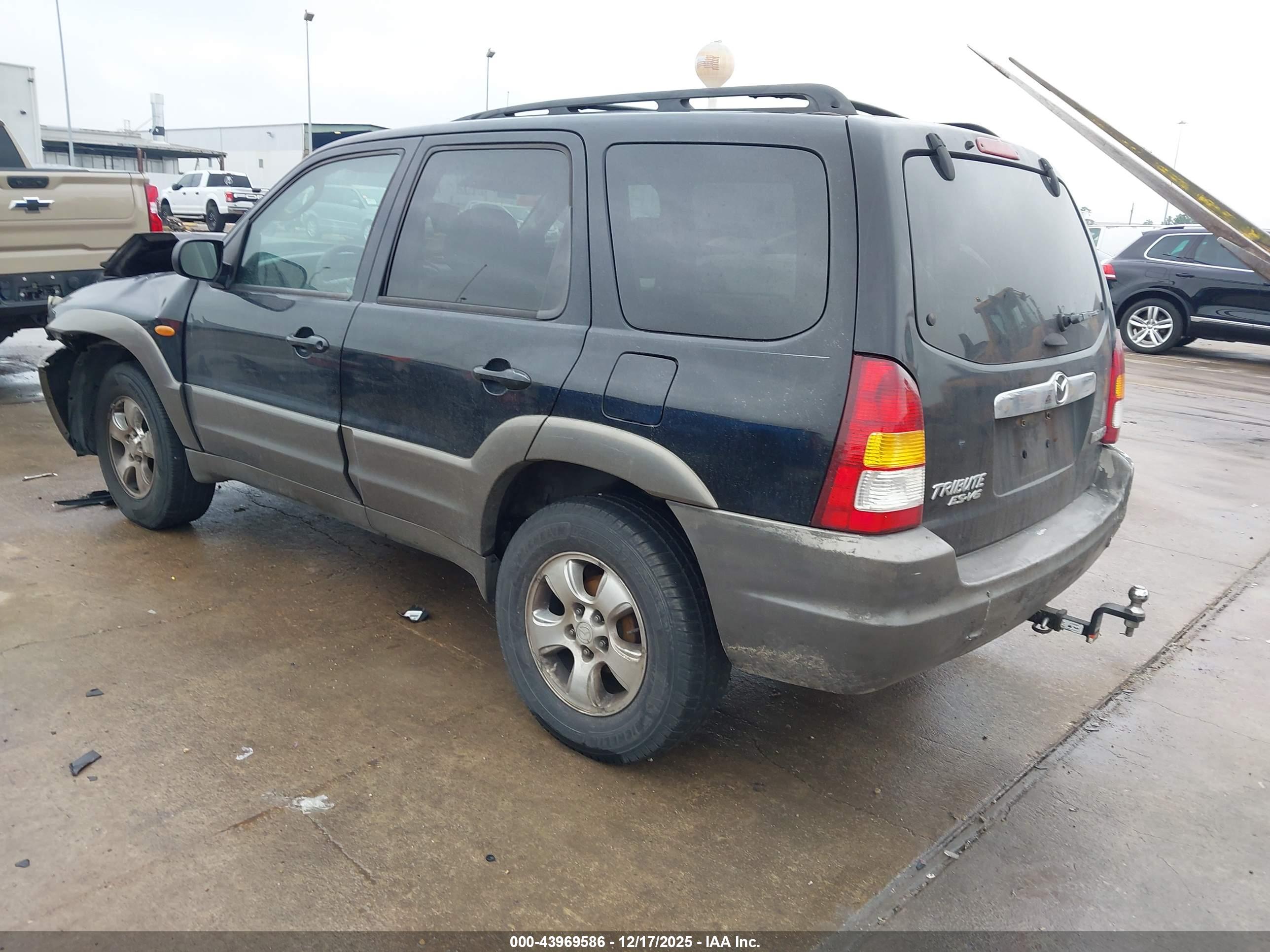MAZDA TRIBUTE image 3