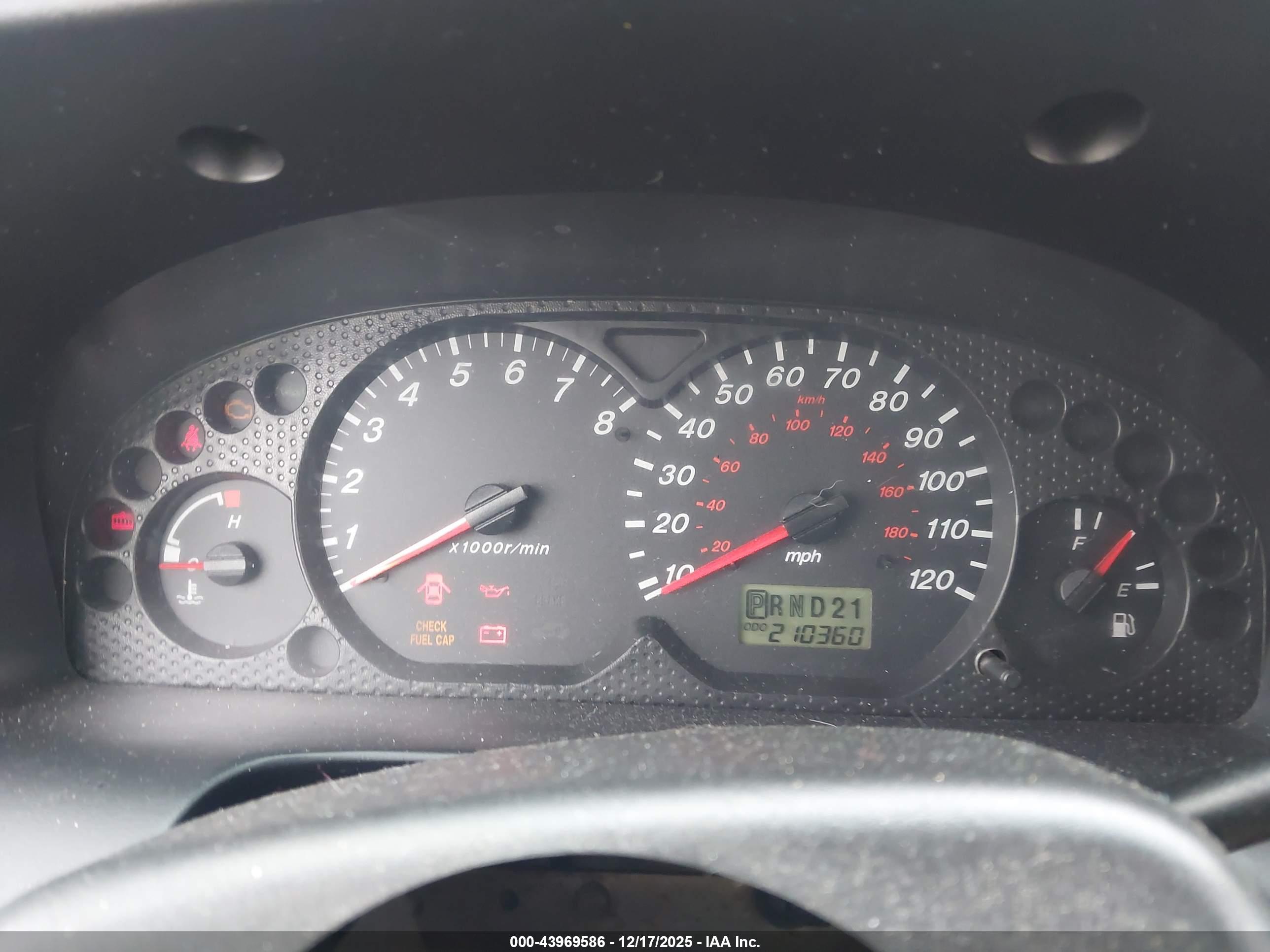 MAZDA TRIBUTE image 7