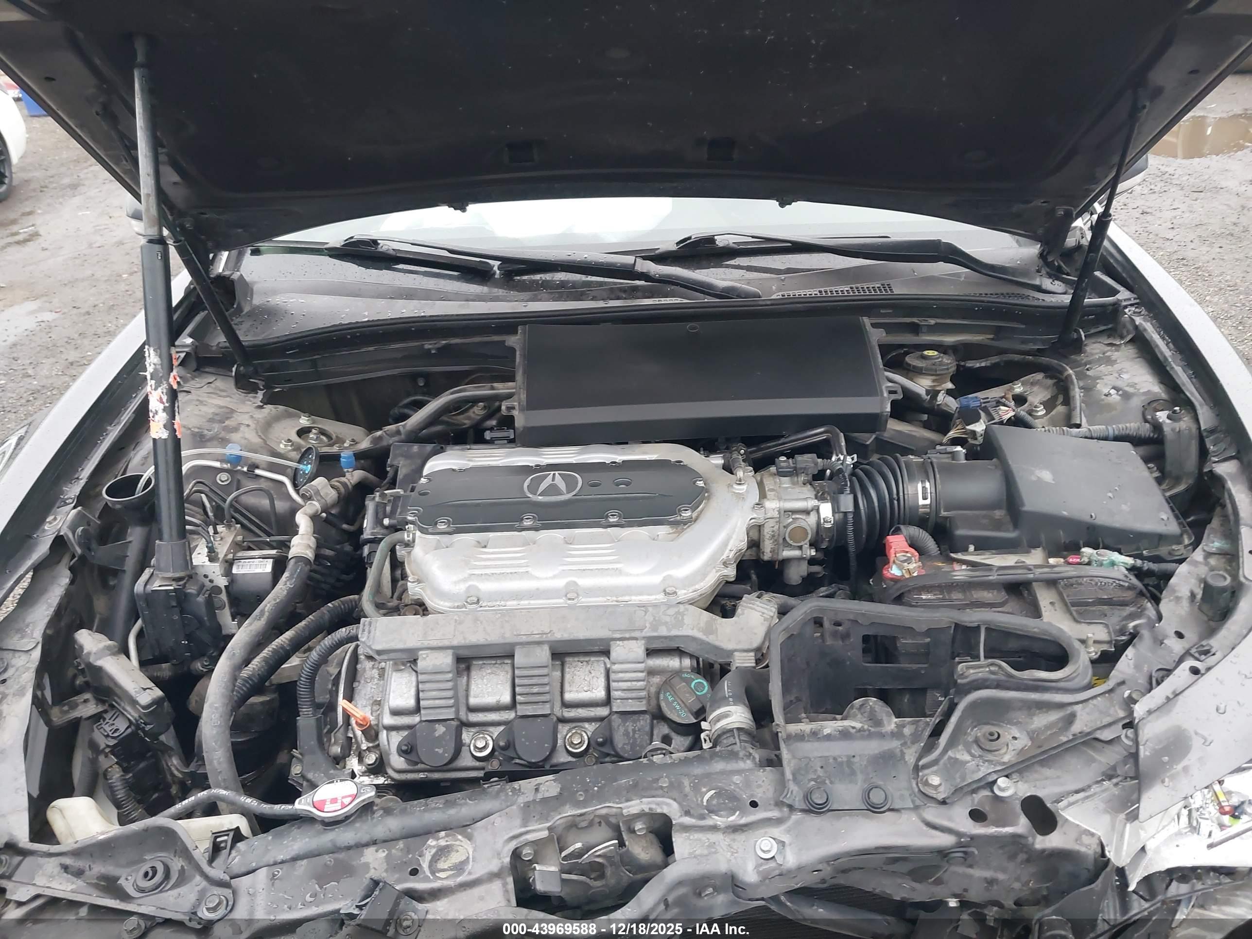 ACURA TL image 10