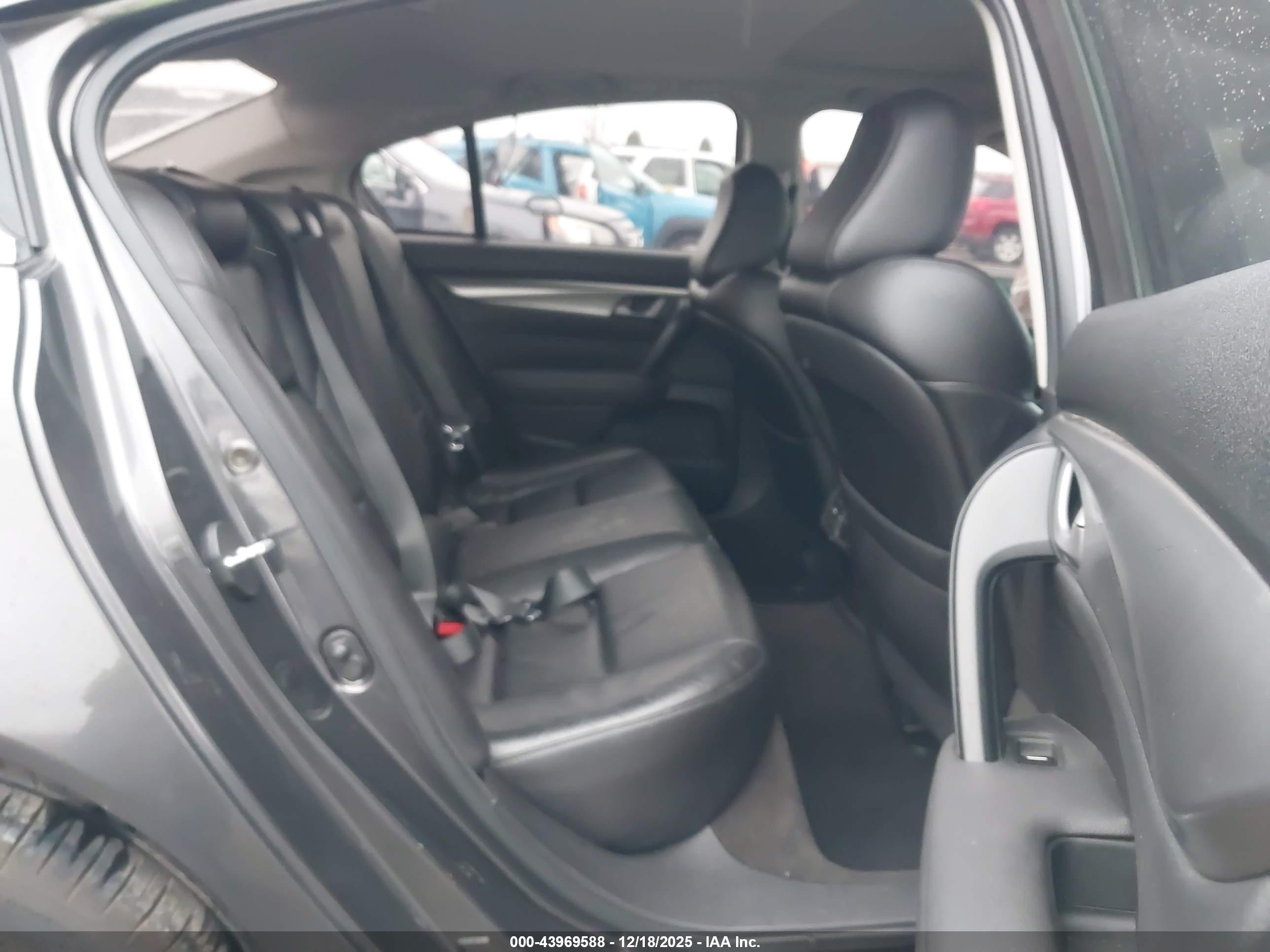 ACURA TL image 8