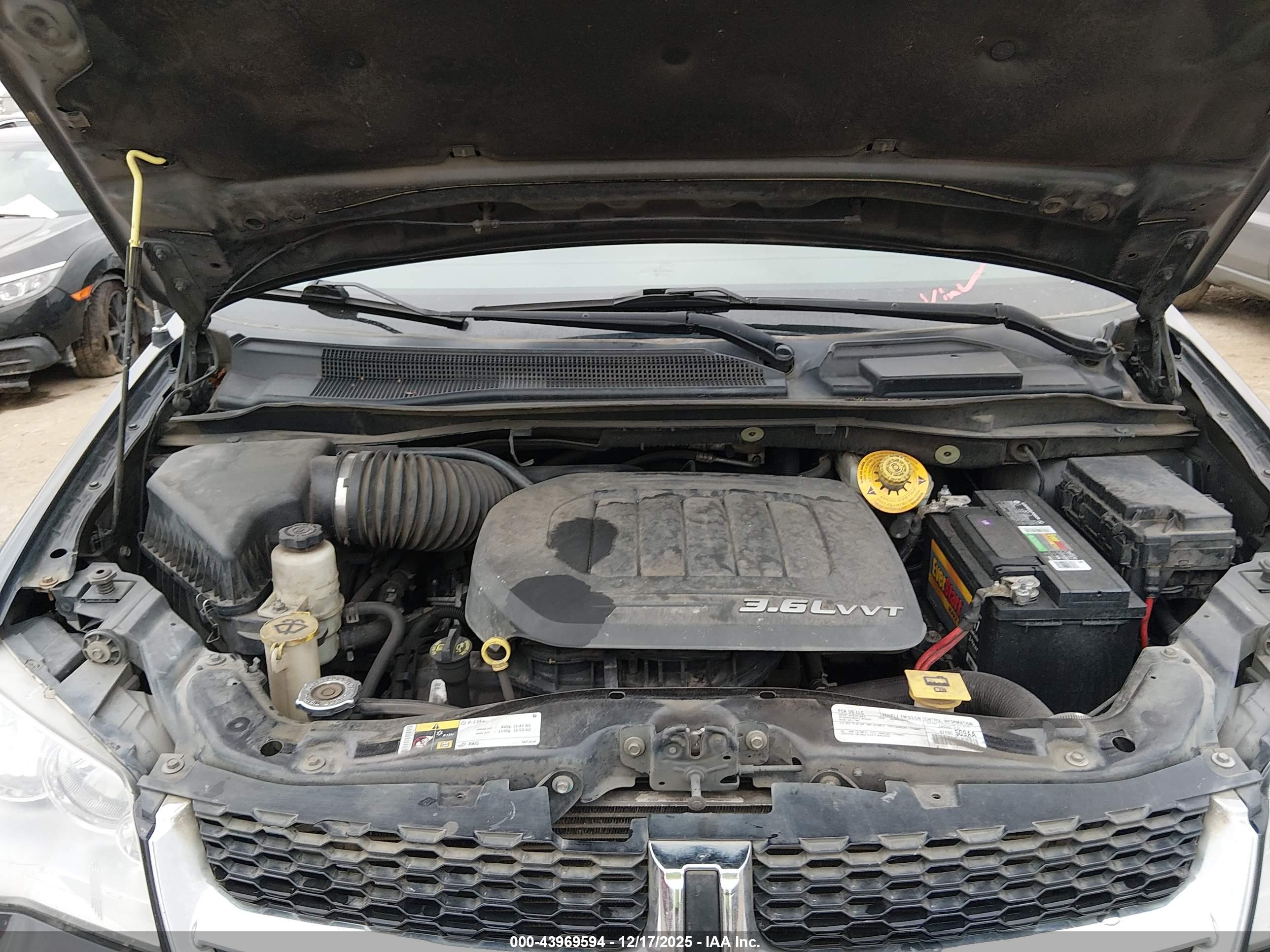 DODGE GRAND image 10