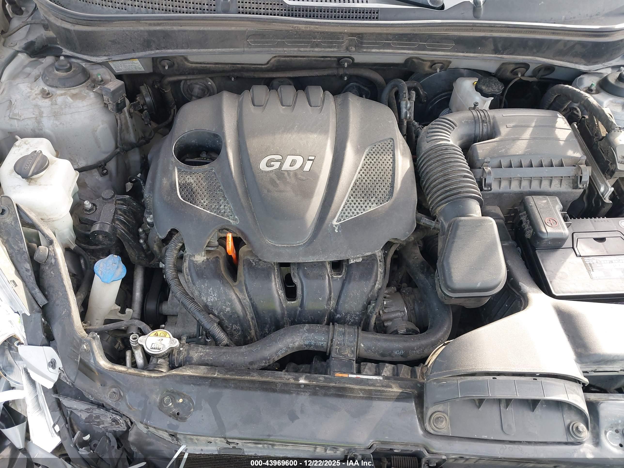 HYUNDAI SONATA image 10