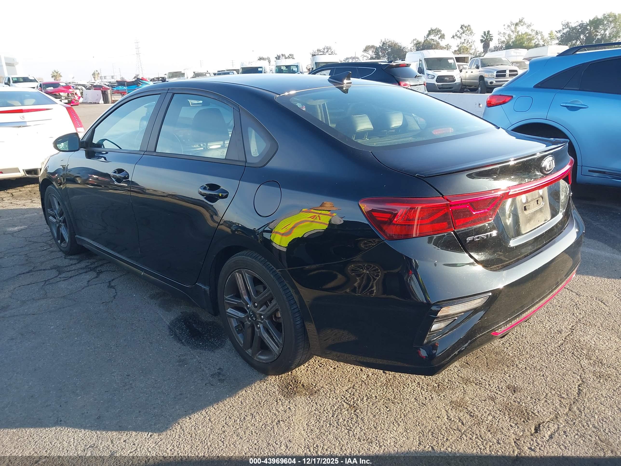 KIA FORTE image 3