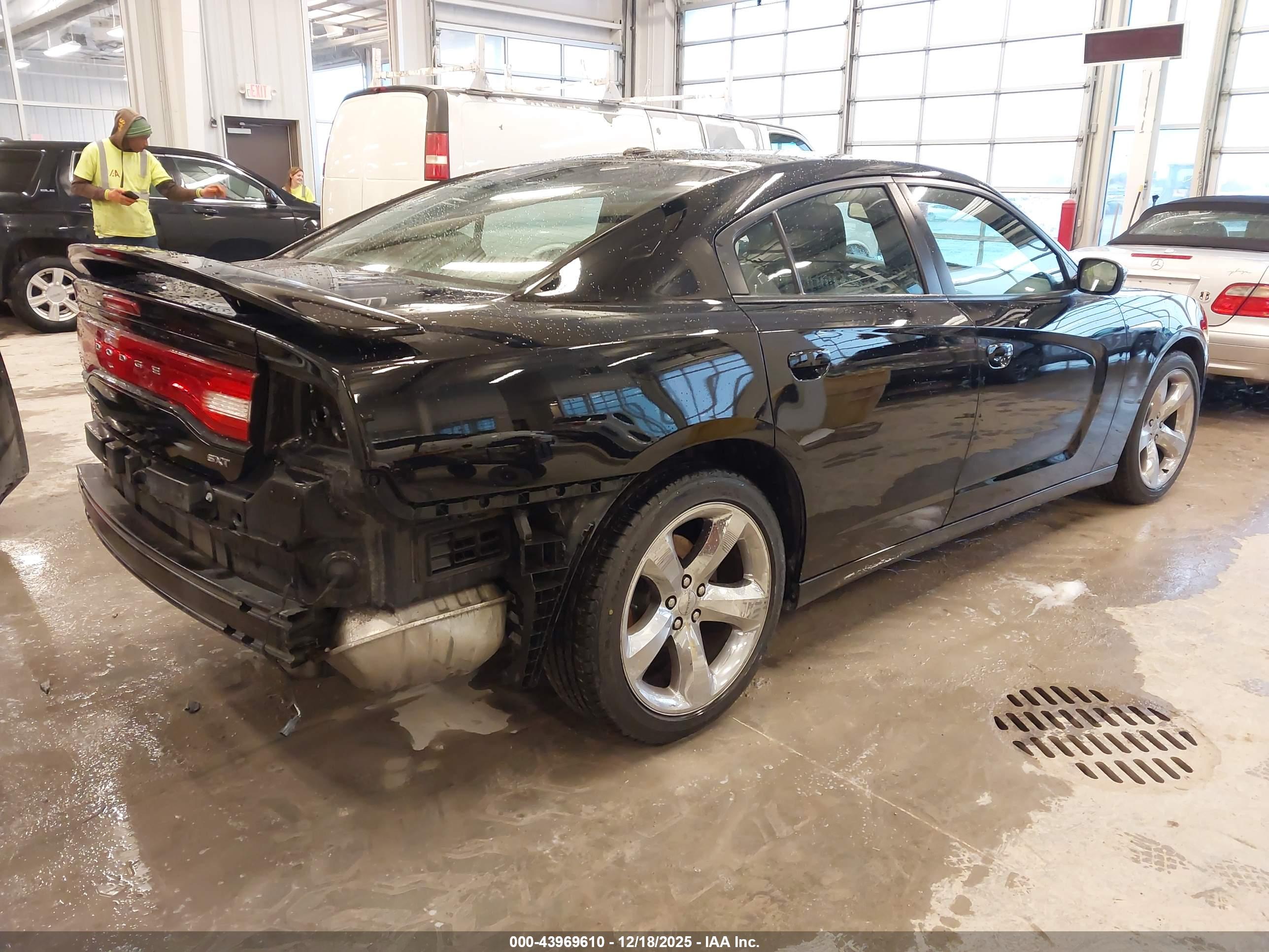 DODGE CHARGER image 4