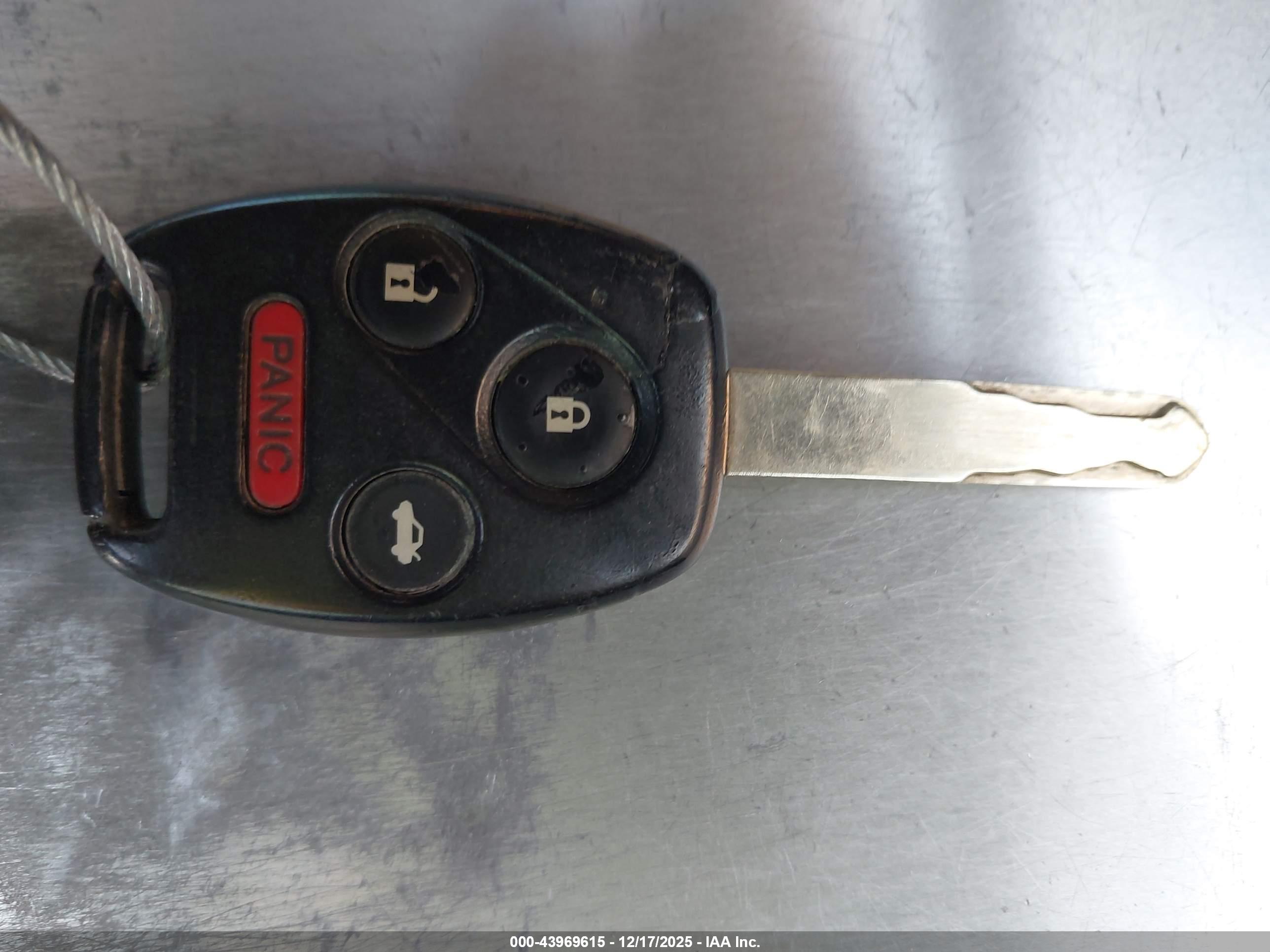 HONDA ACCORD image 11