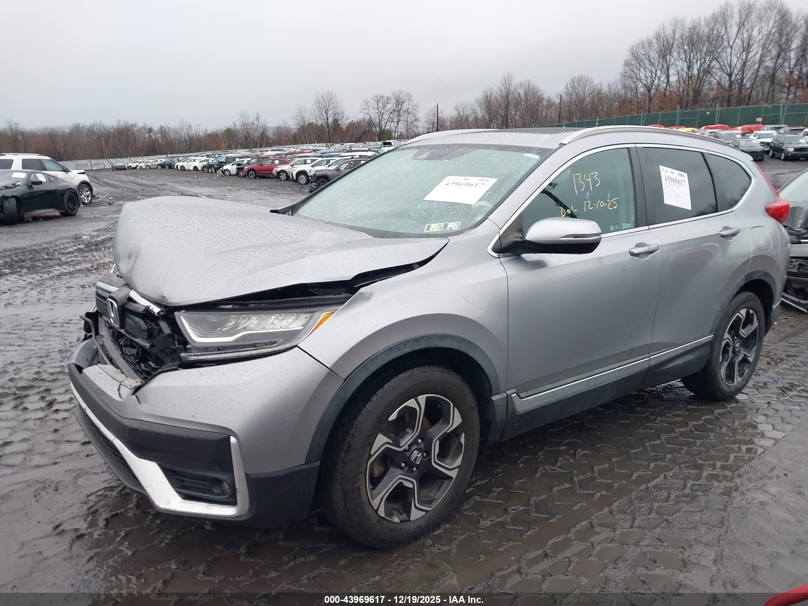 HONDA CR-V image 2