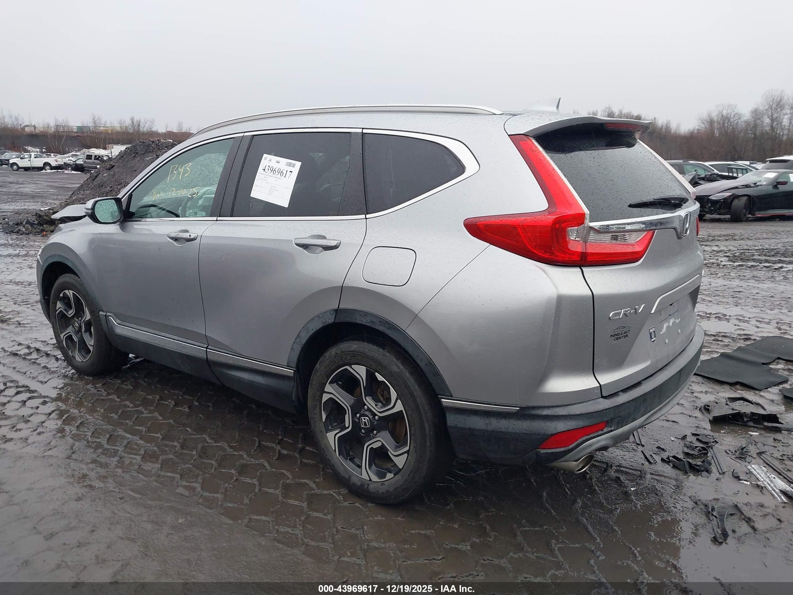 HONDA CR-V image 3