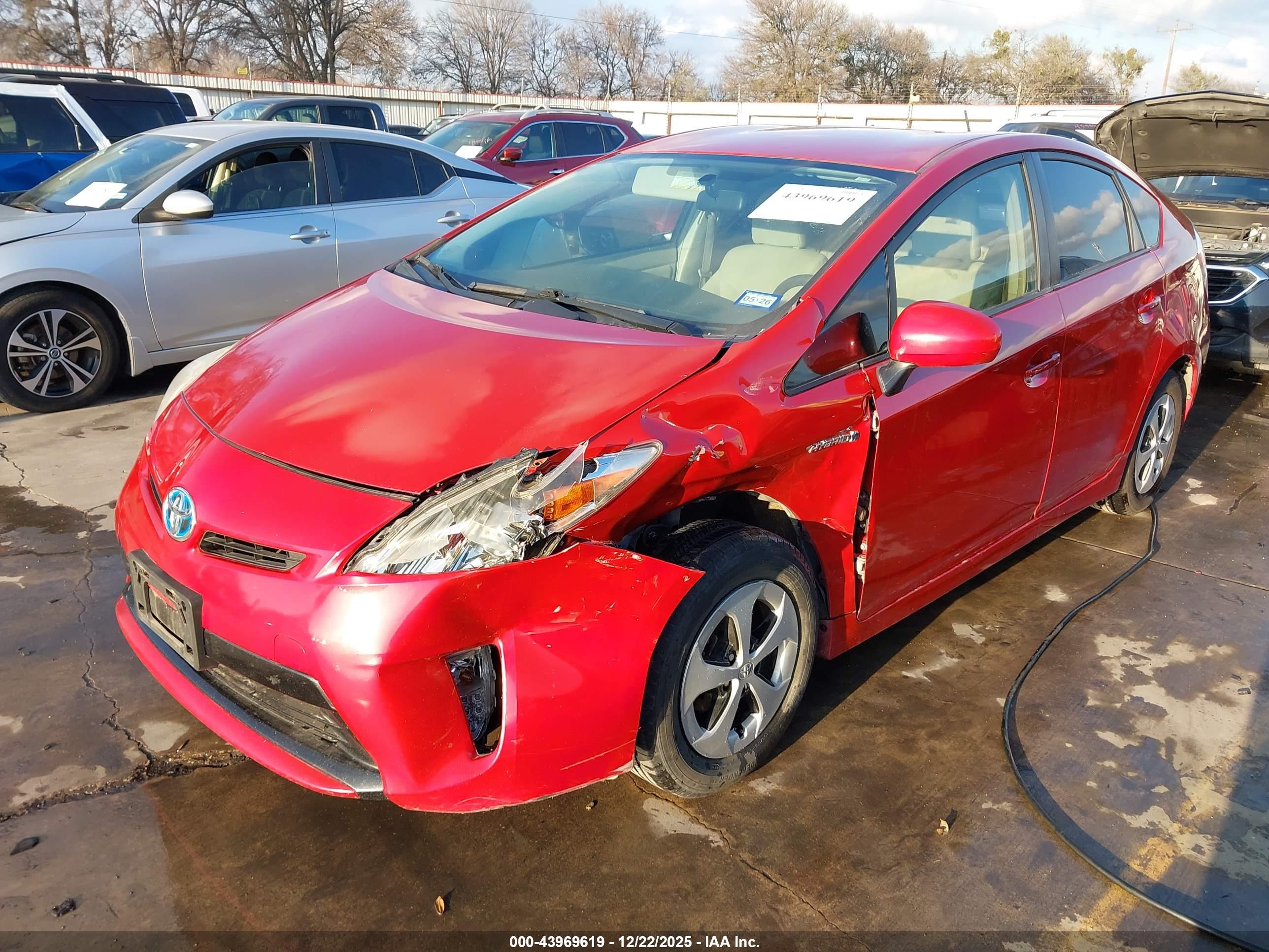TOYOTA PRIUS image 6