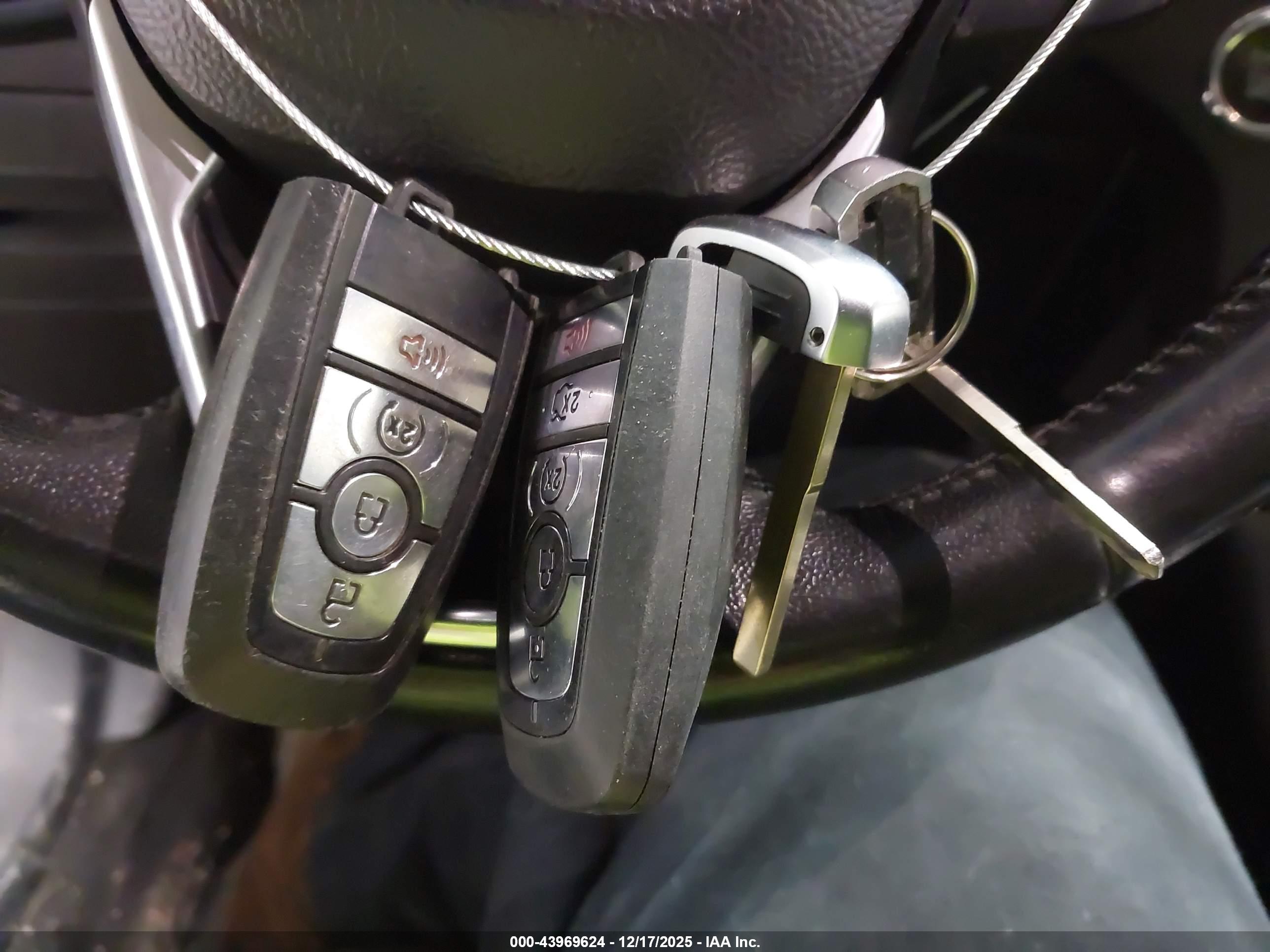 FORD EDGE image 11
