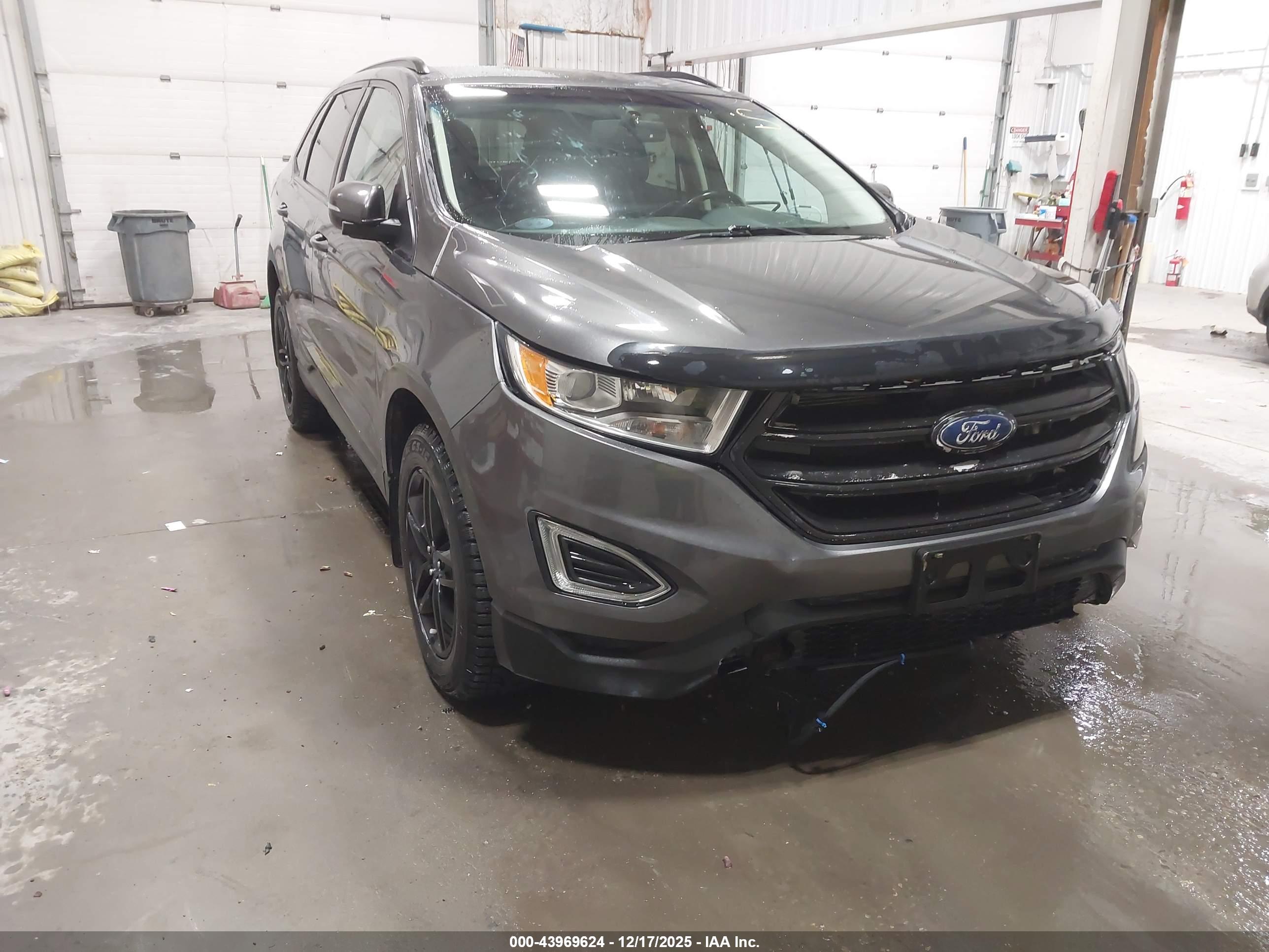 FORD EDGE image 6