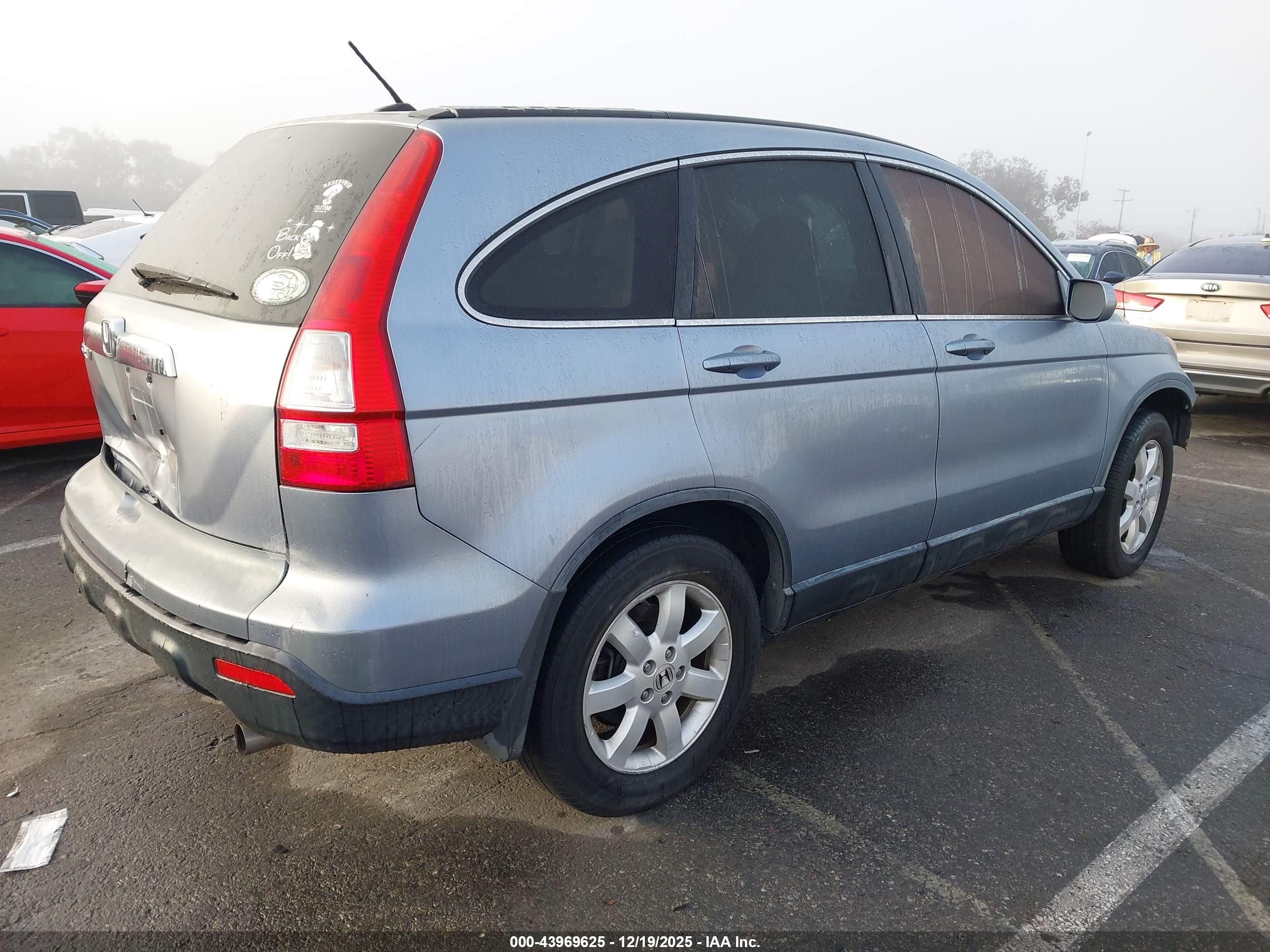 HONDA CR-V image 4
