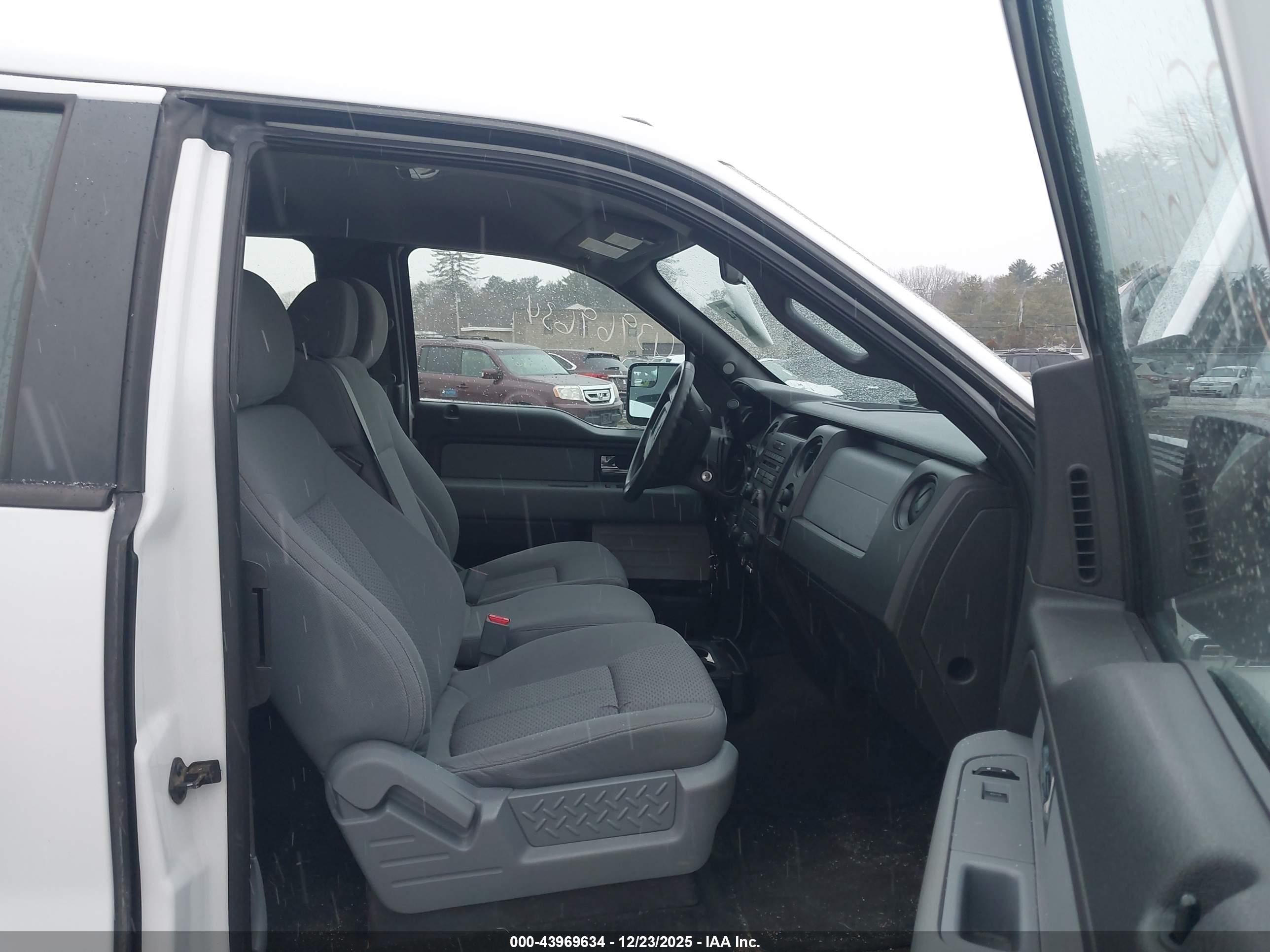 FORD F-150 image 5