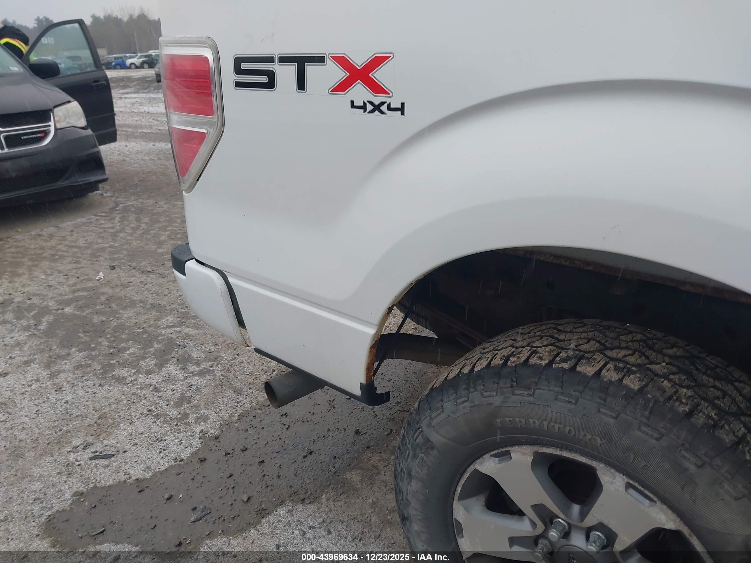 FORD F-150 image 6