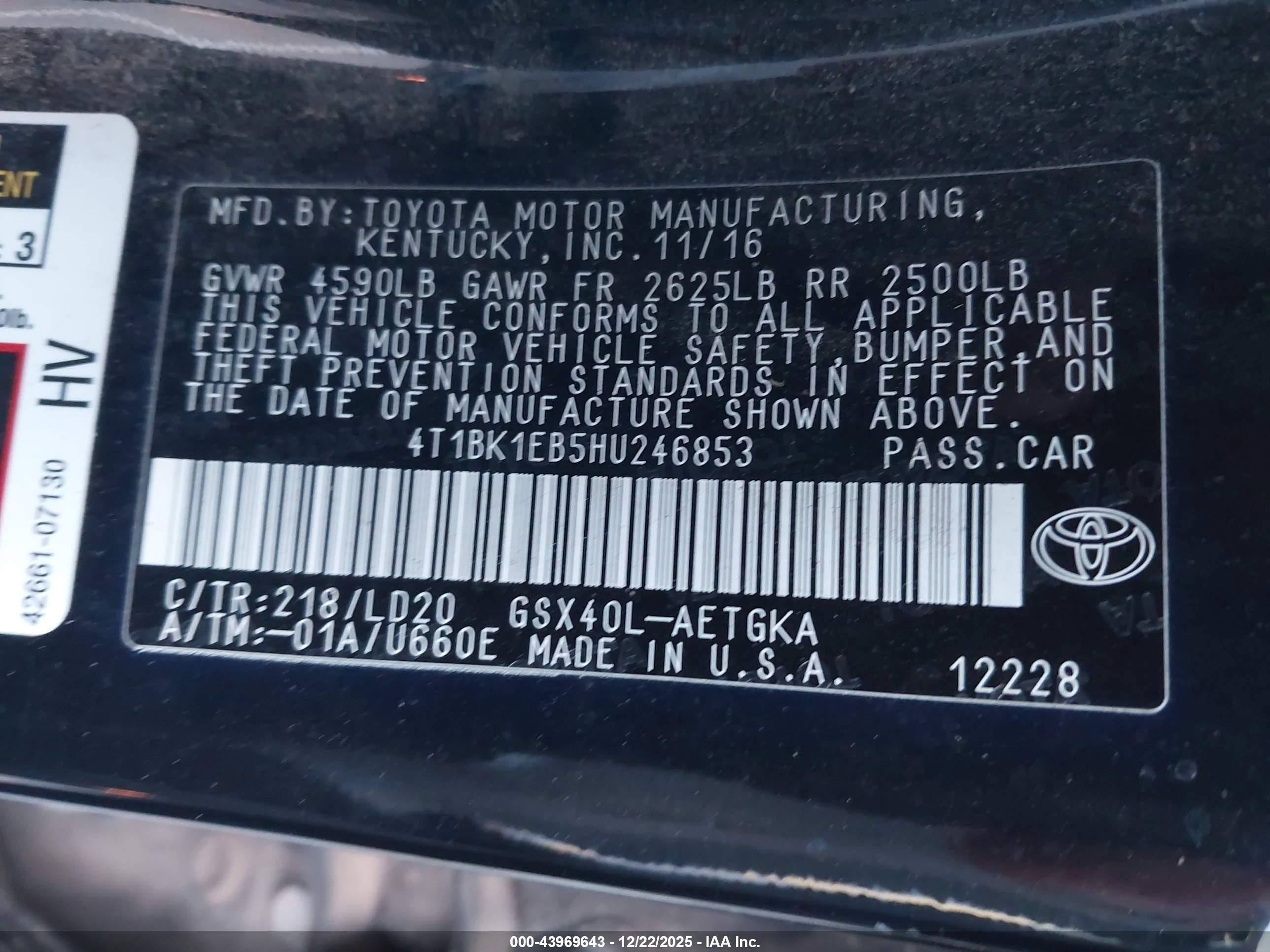 TOYOTA AVALON image 9