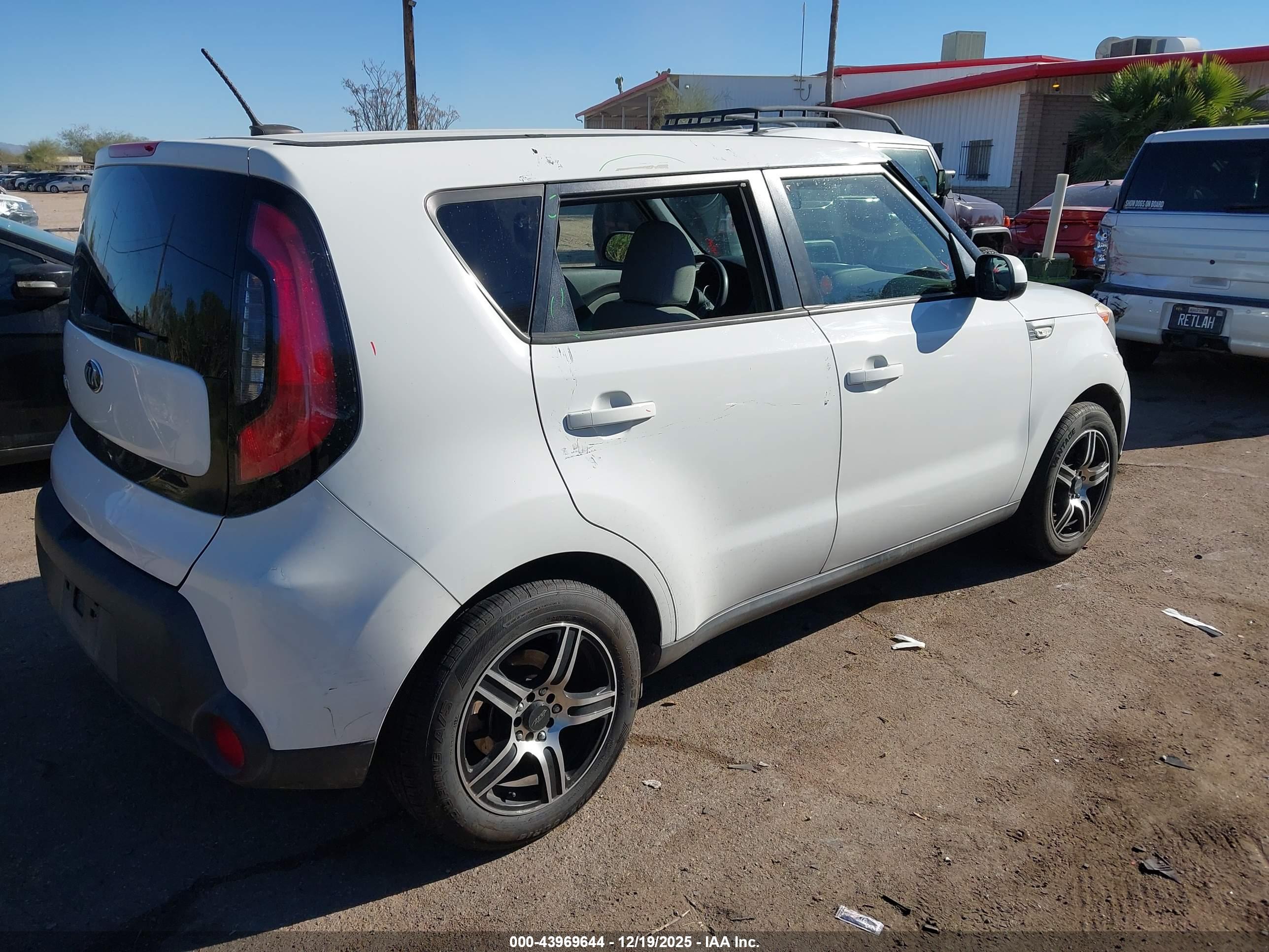 KIA SOUL image 4