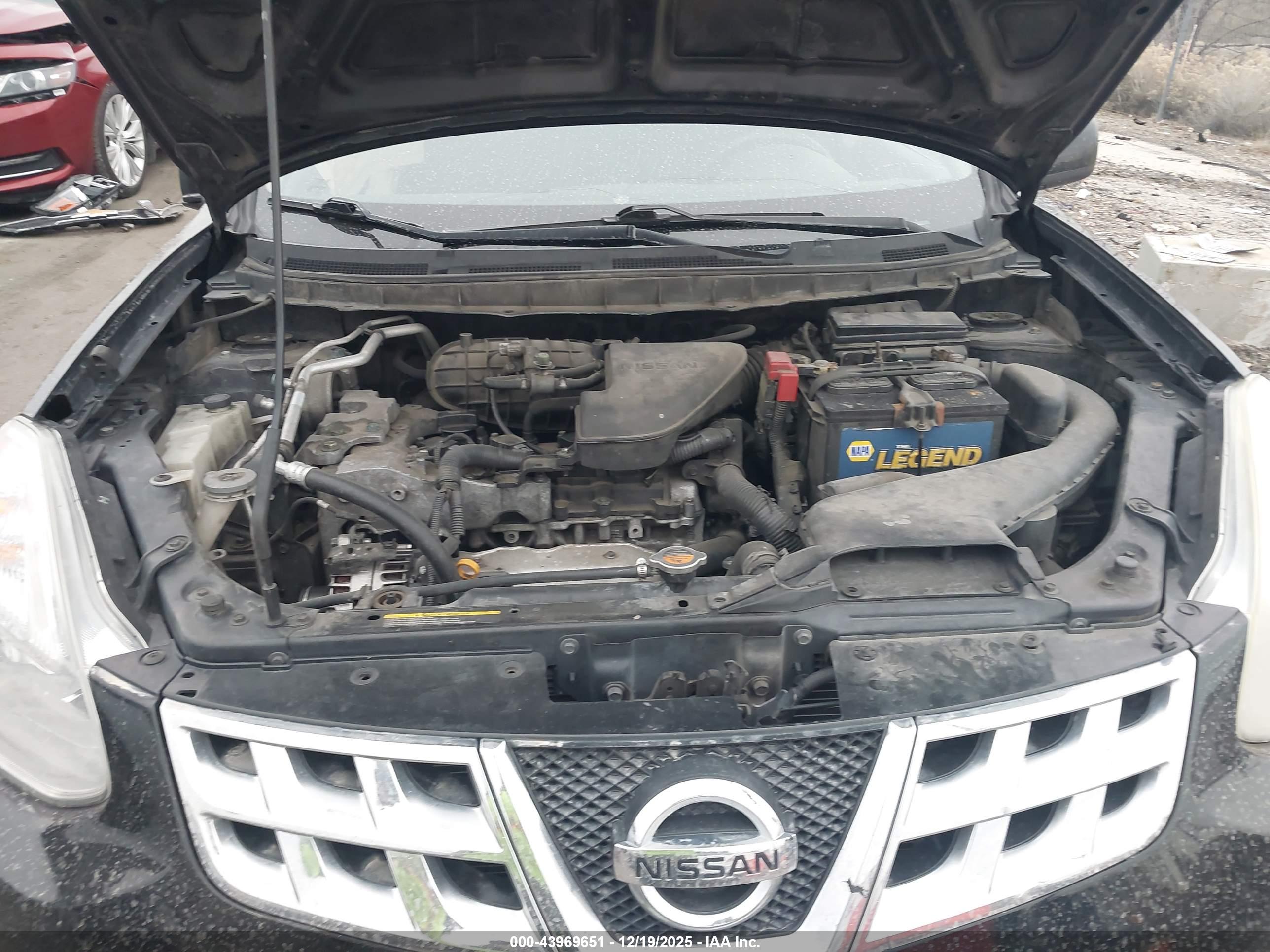 NISSAN ROGUE image 10
