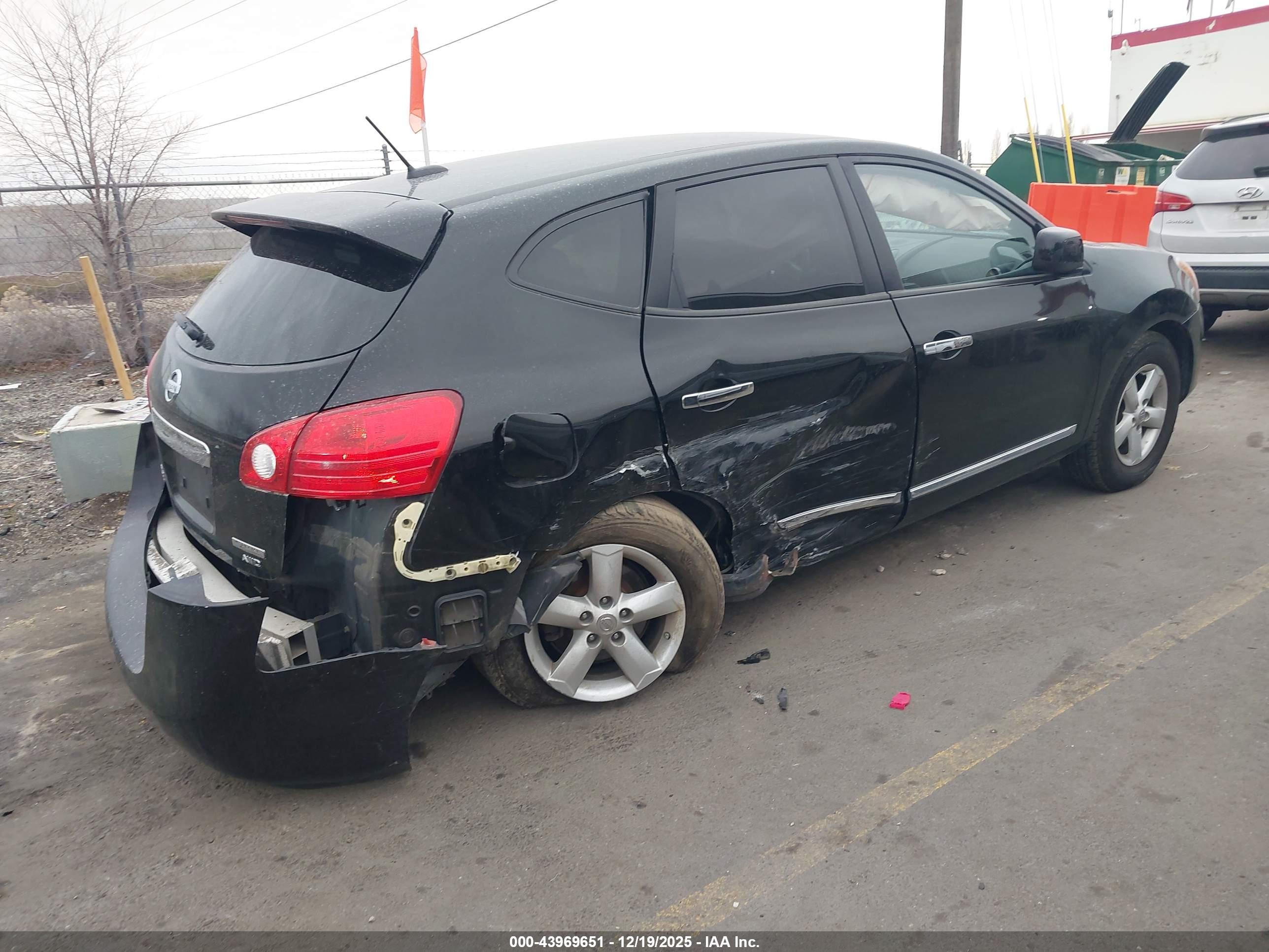 NISSAN ROGUE image 4