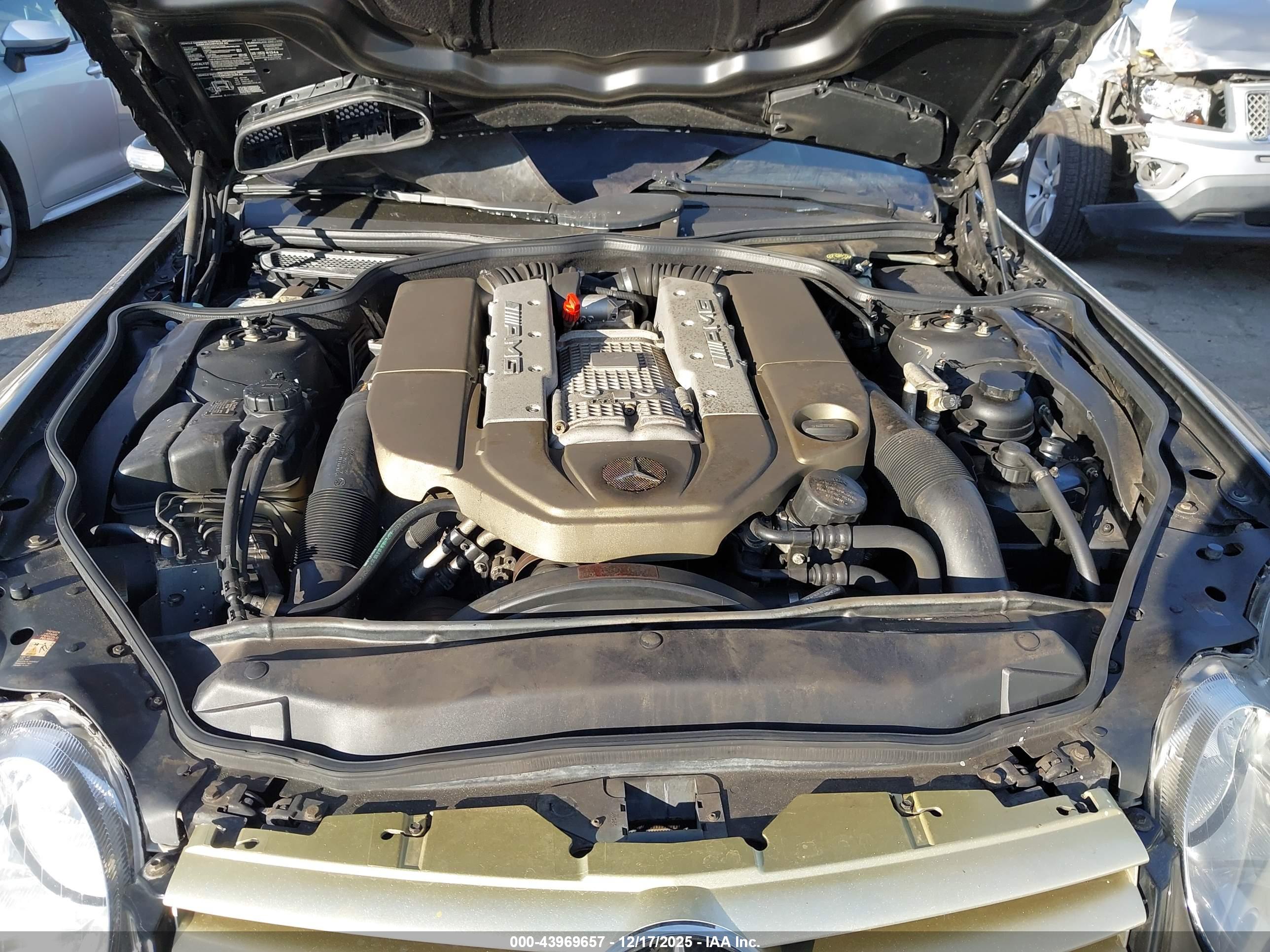 MERCEDES-BENZ SL-CLASS image 10