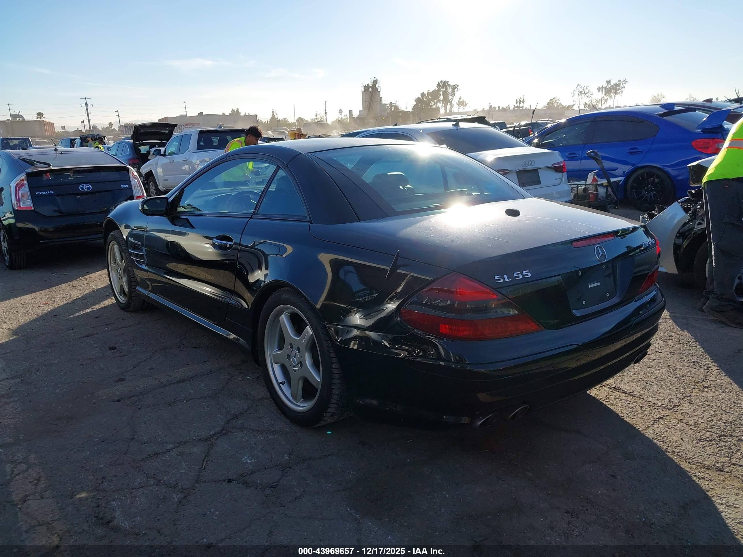 MERCEDES-BENZ SL-CLASS image 3