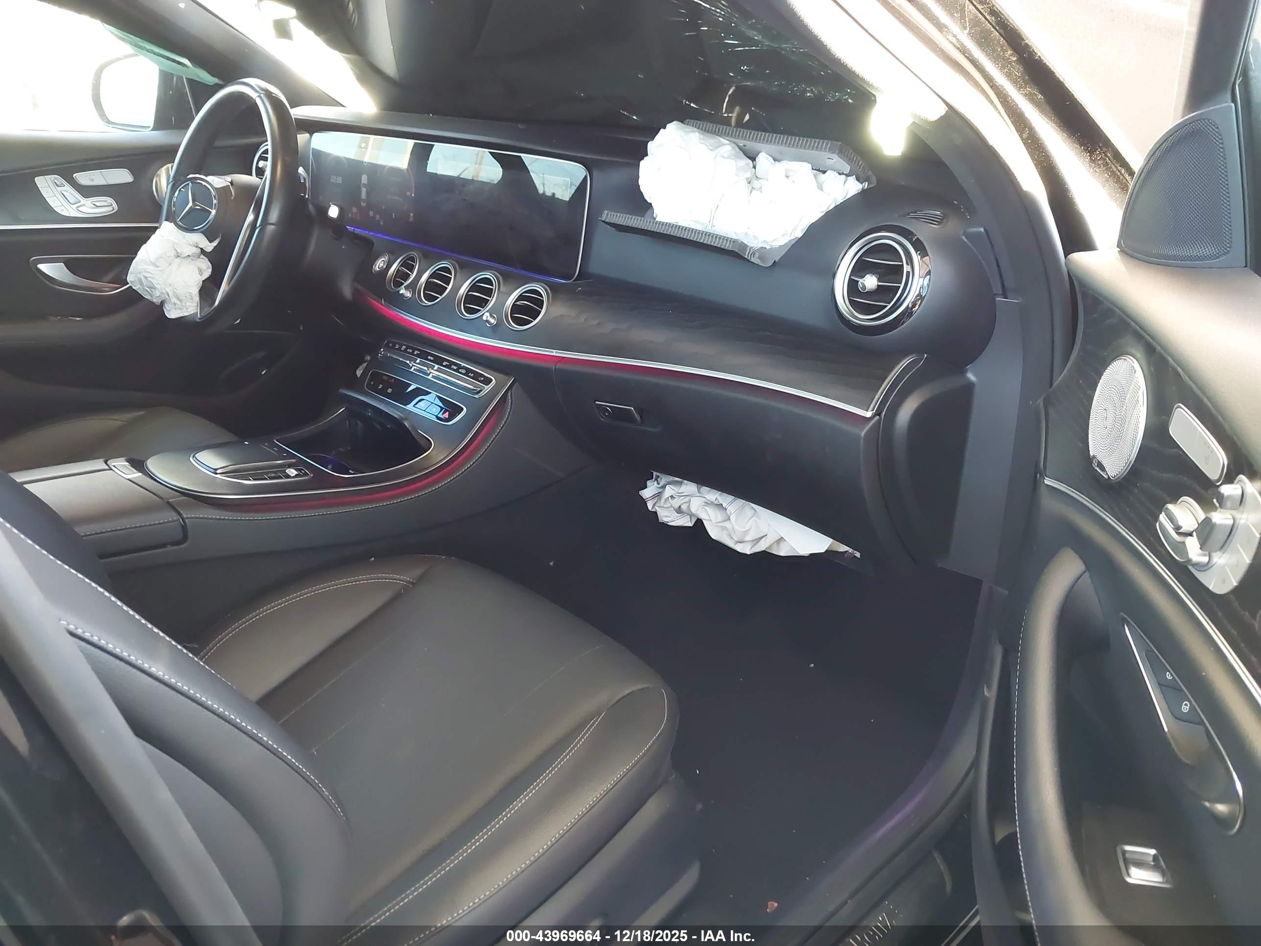 MERCEDES-BENZ E image 5