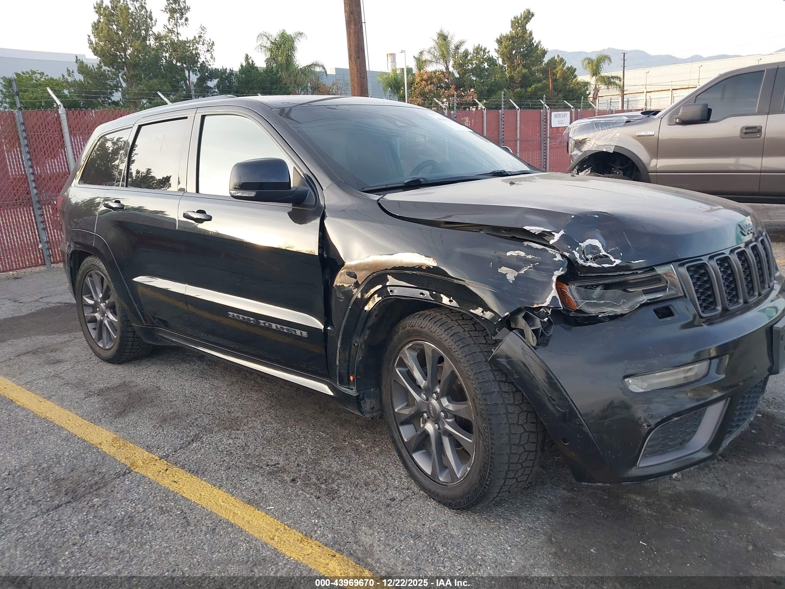 JEEP GRAND image 6