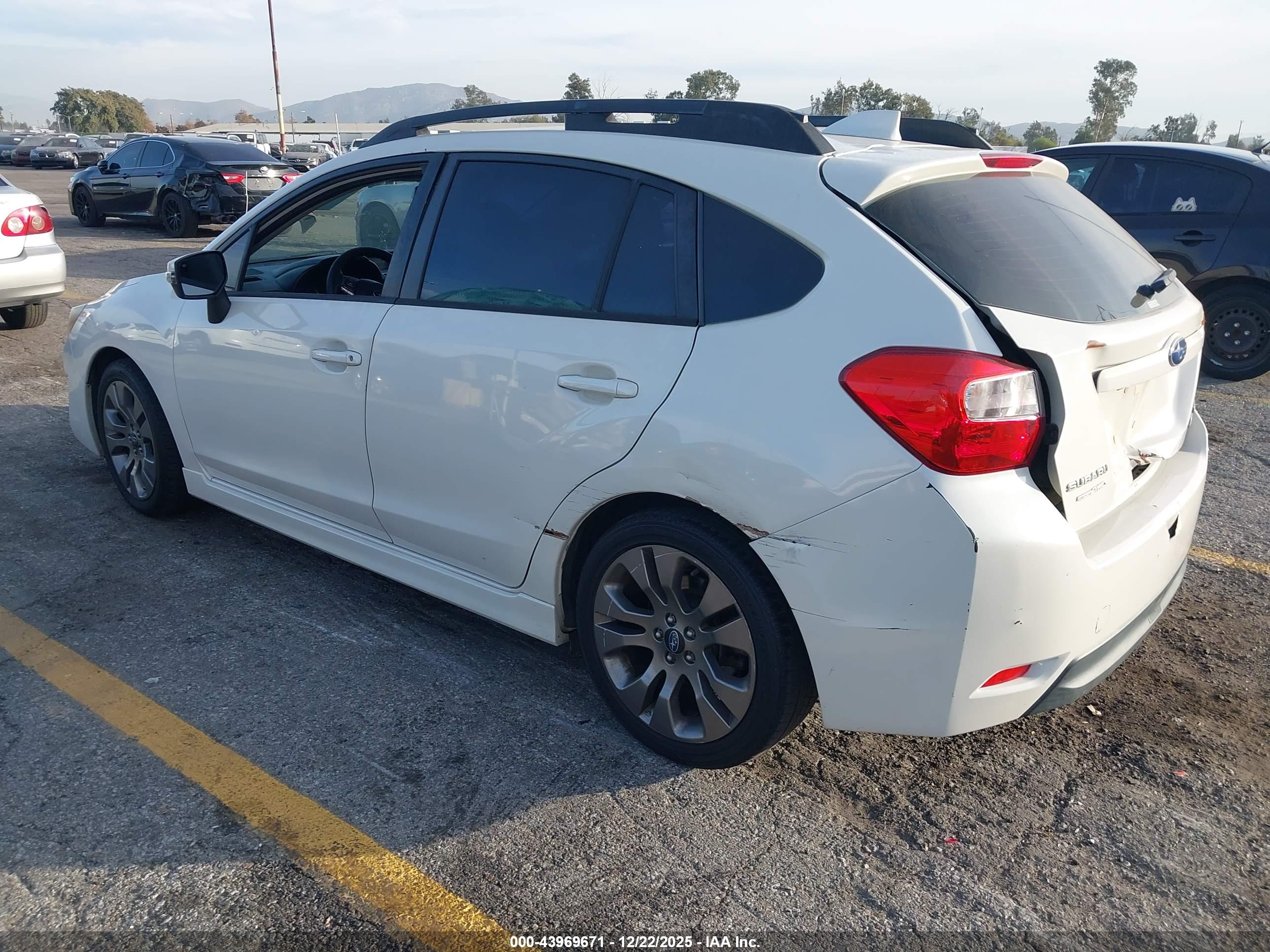 SUBARU IMPREZA image 3