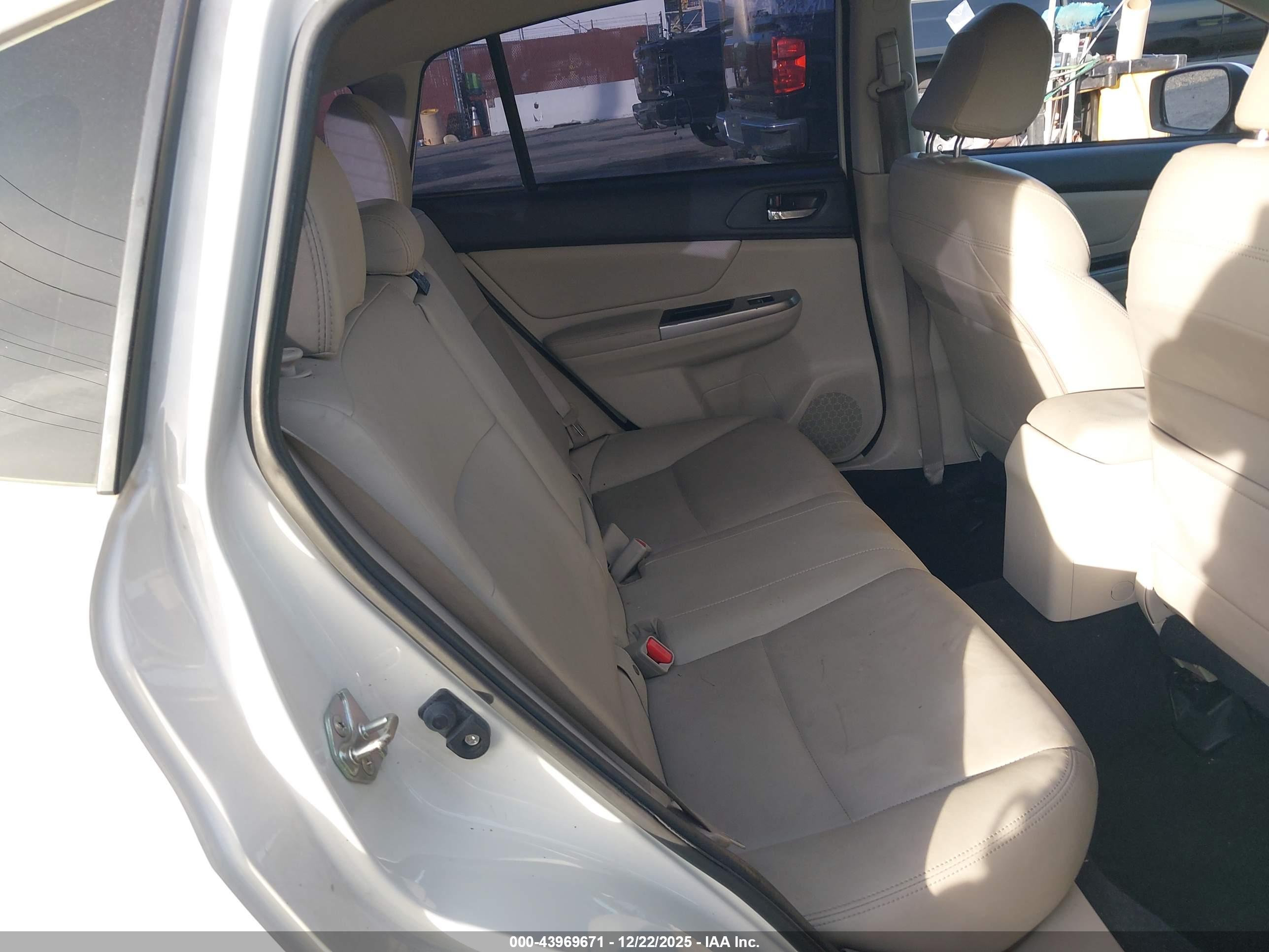 SUBARU IMPREZA image 8