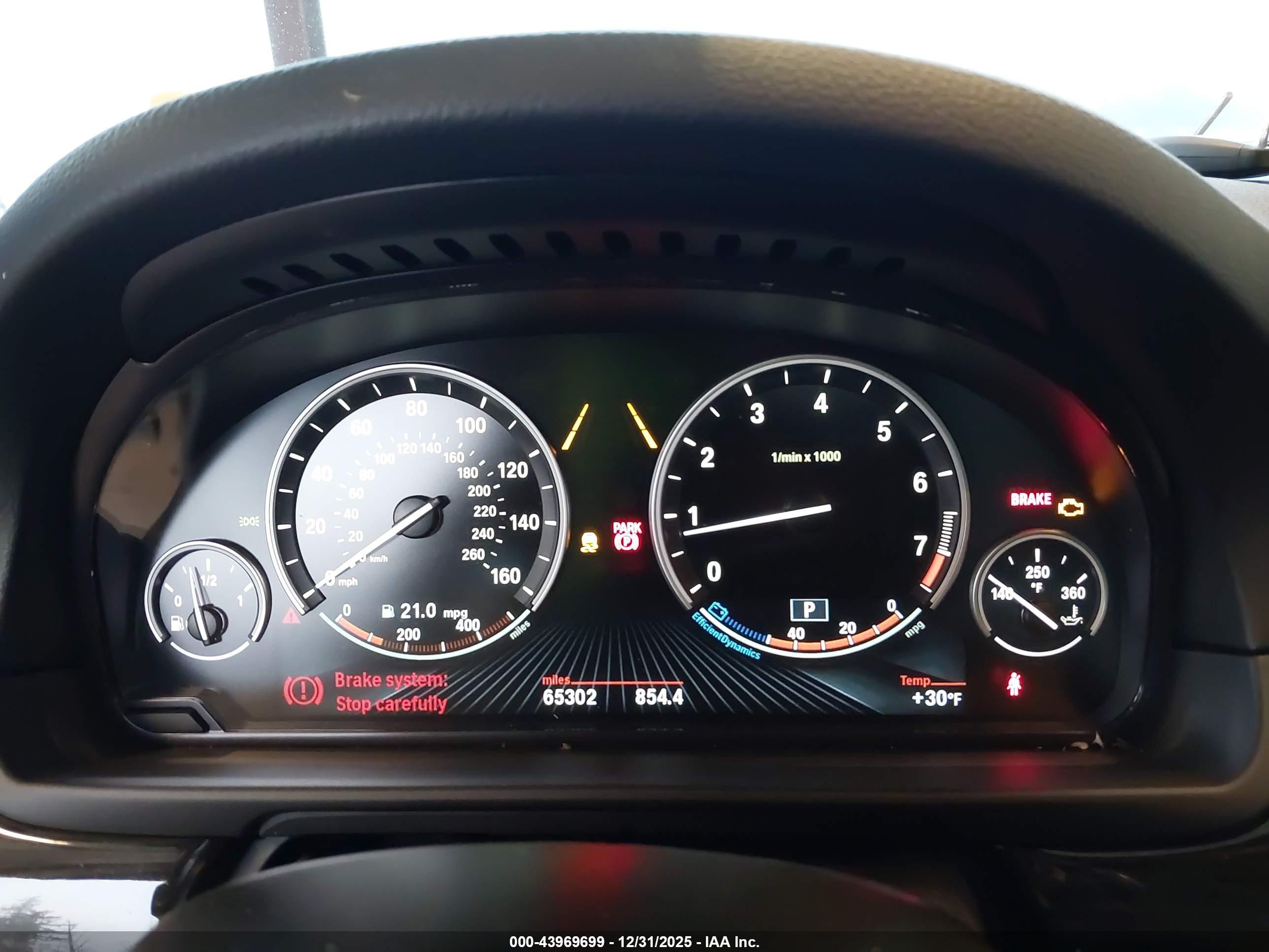 BMW 535I image 7