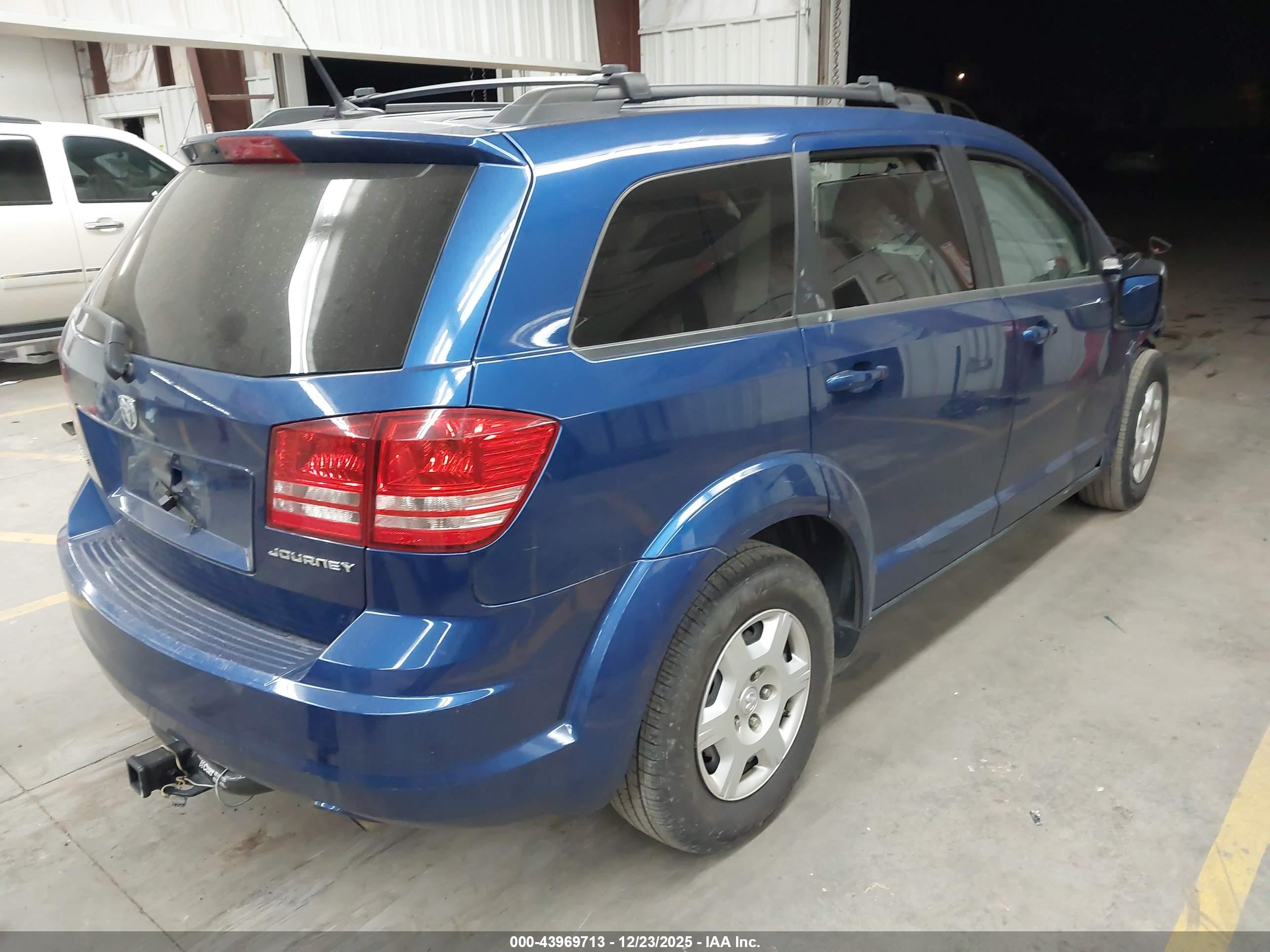 DODGE JOURNEY image 4