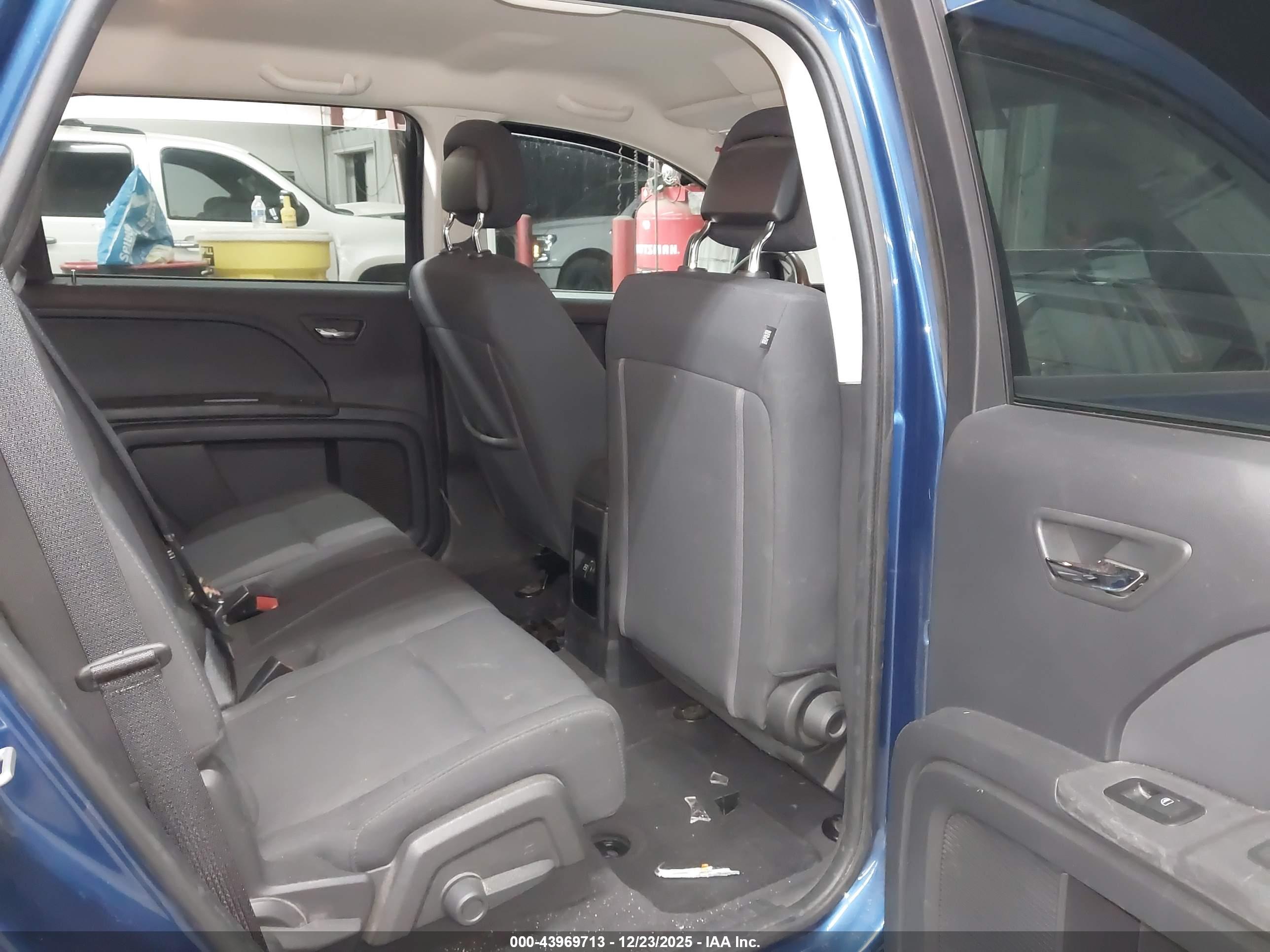 DODGE JOURNEY image 8
