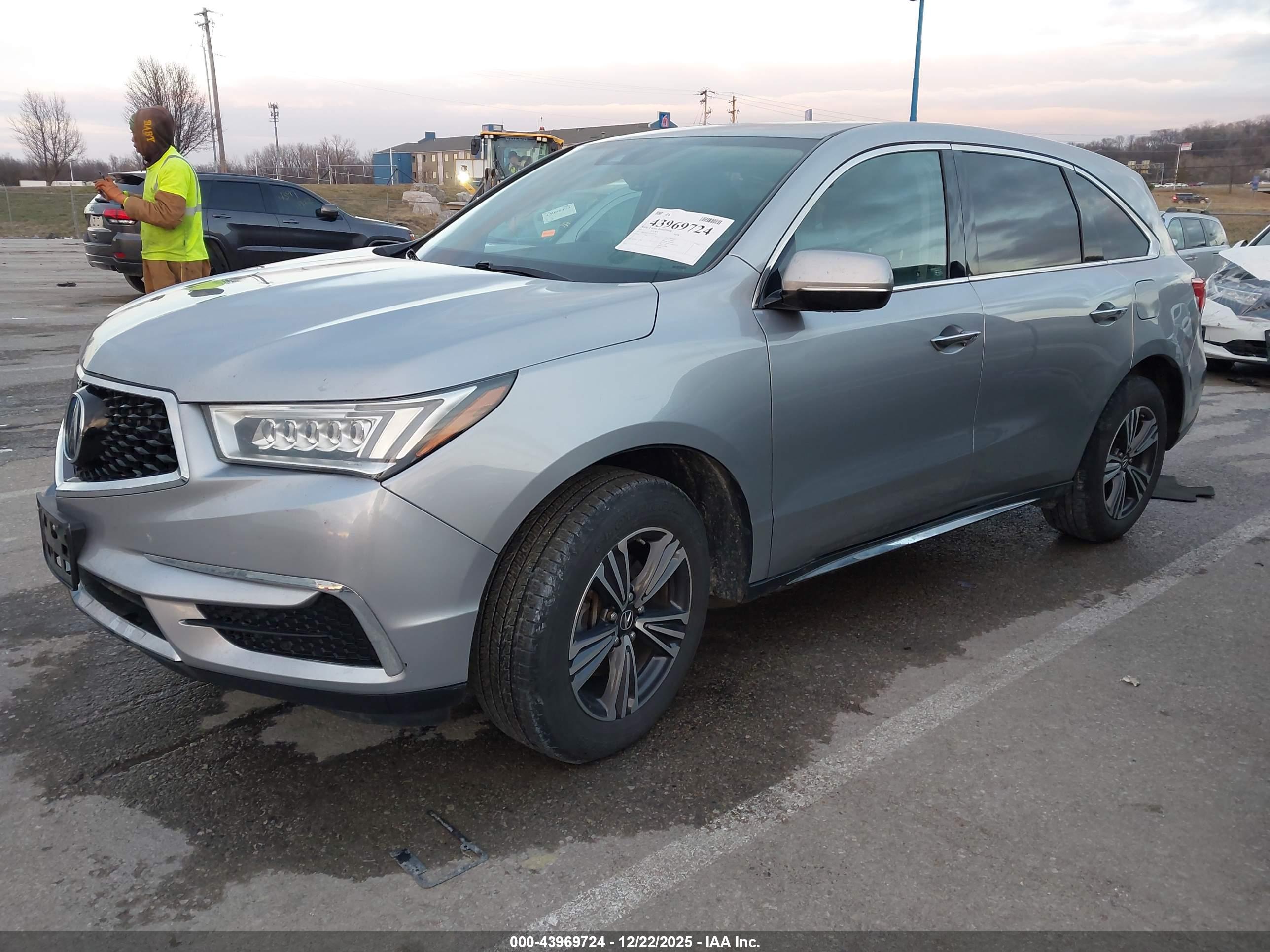 ACURA MDX image 2