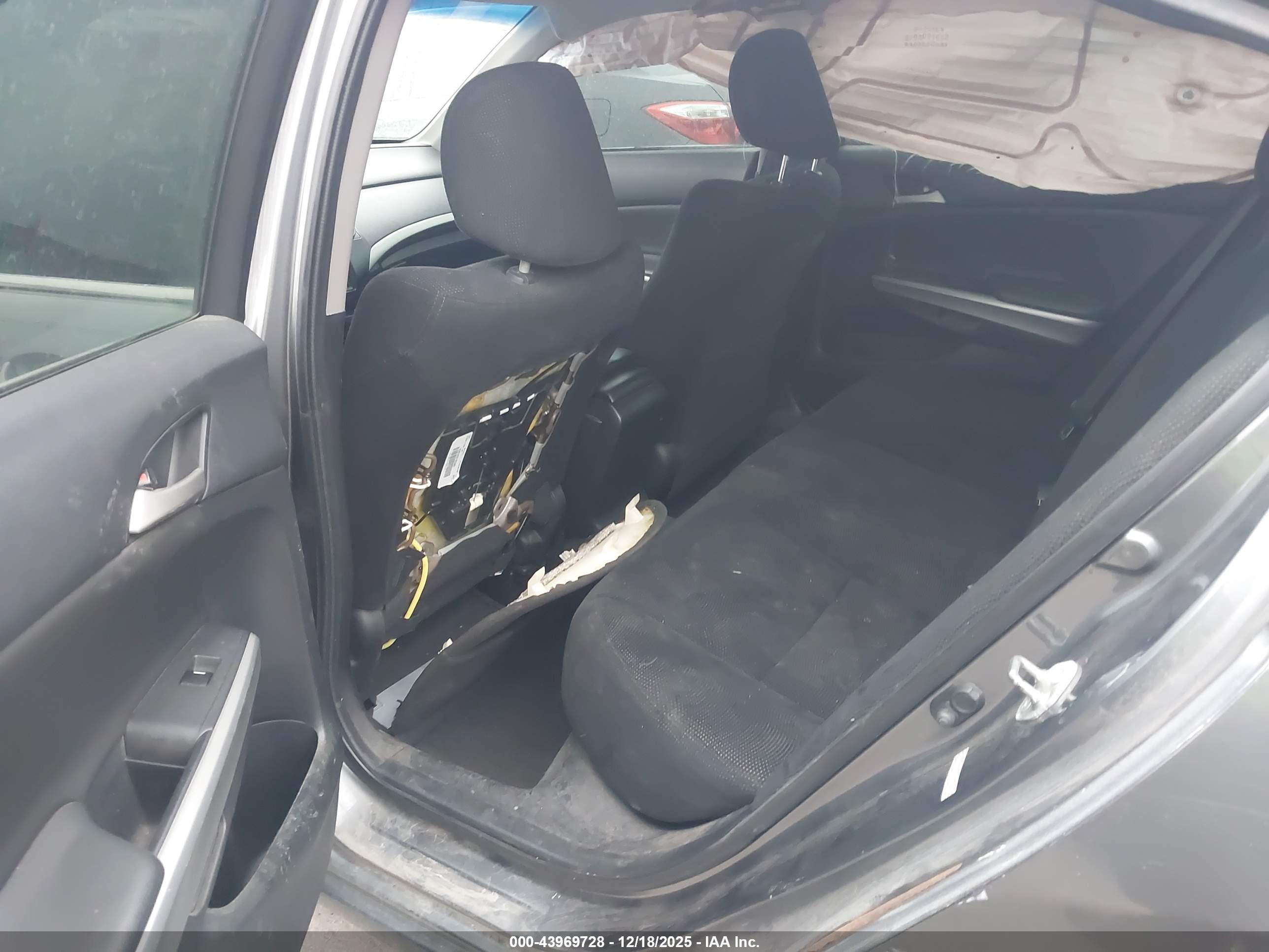 HONDA ACCORD image 8