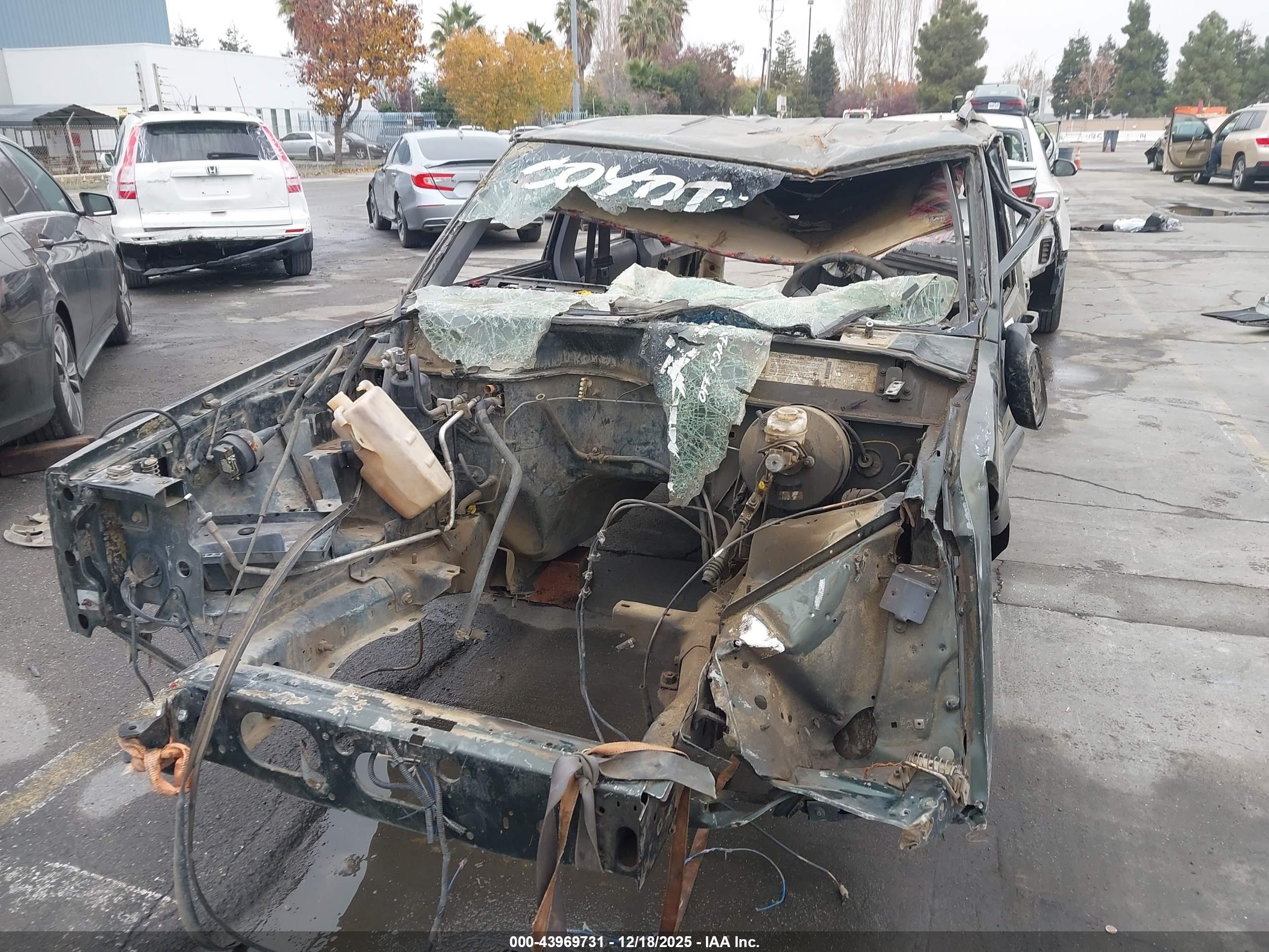 JEEP CHEROKEE image 6