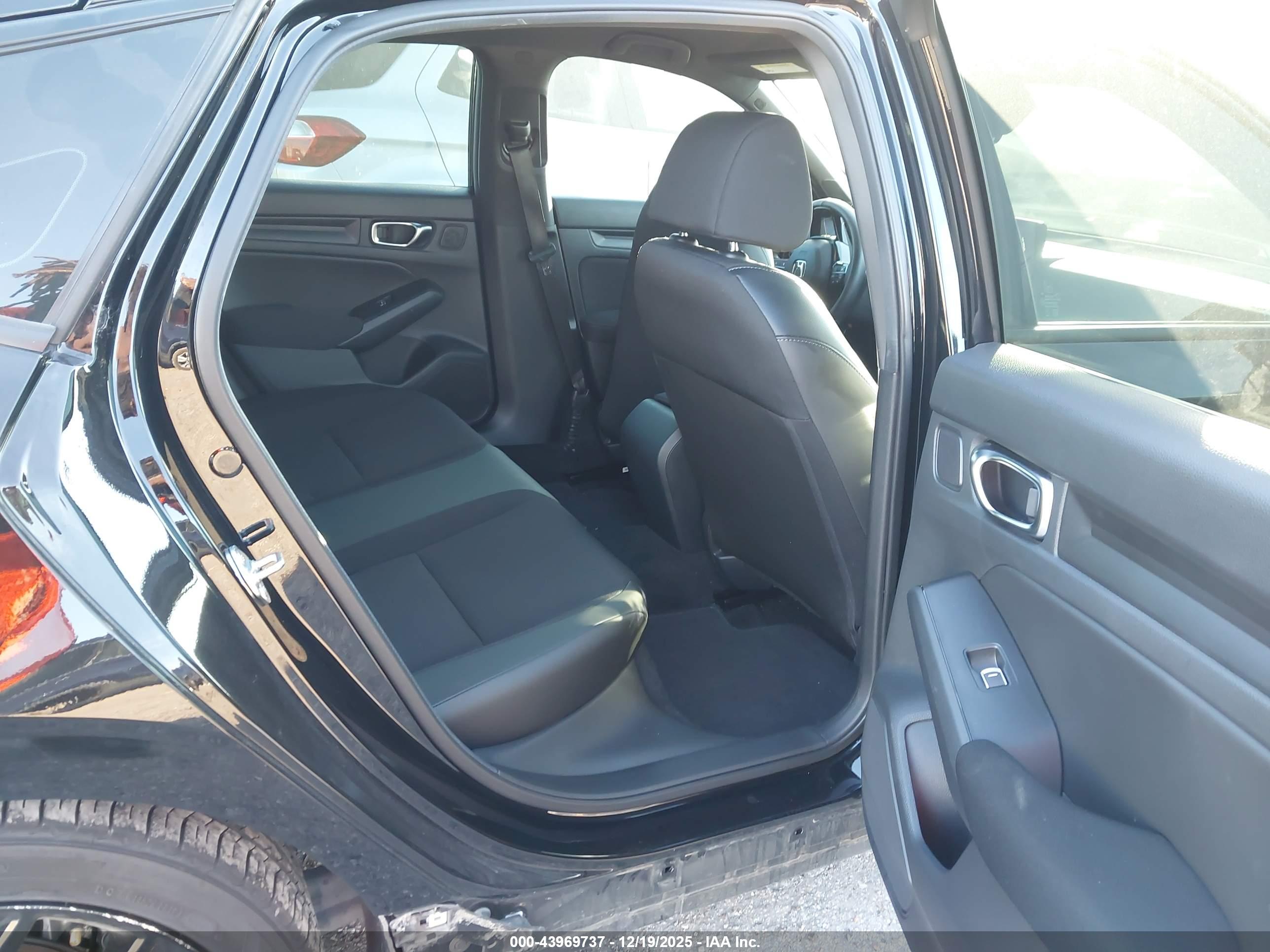 HONDA CIVIC image 8