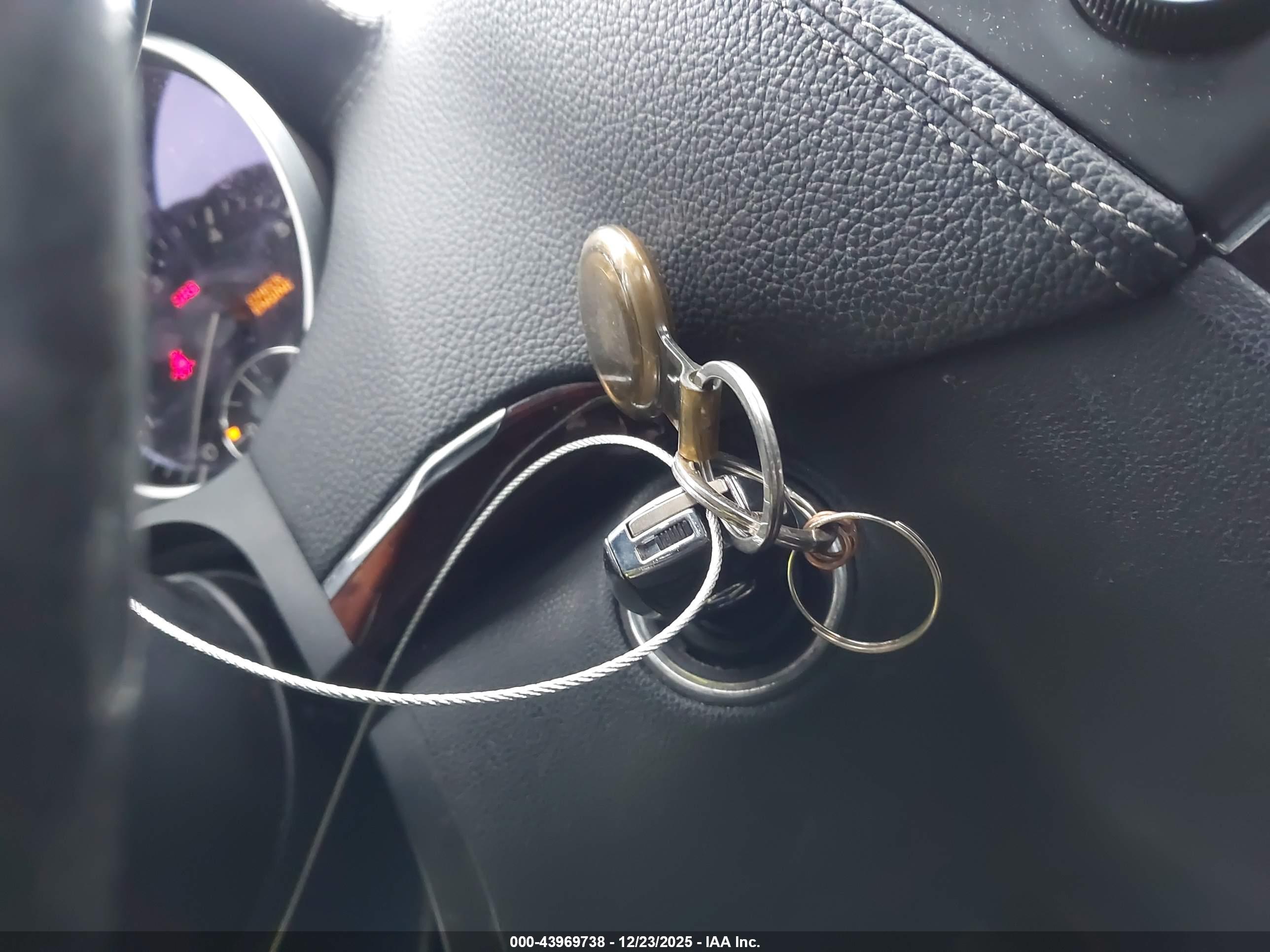 MERCEDES-BENZ GL image 11