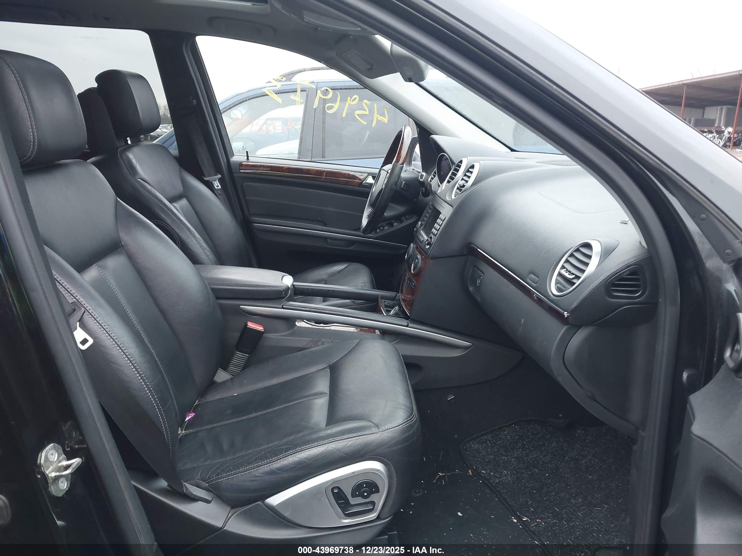 MERCEDES-BENZ GL image 5